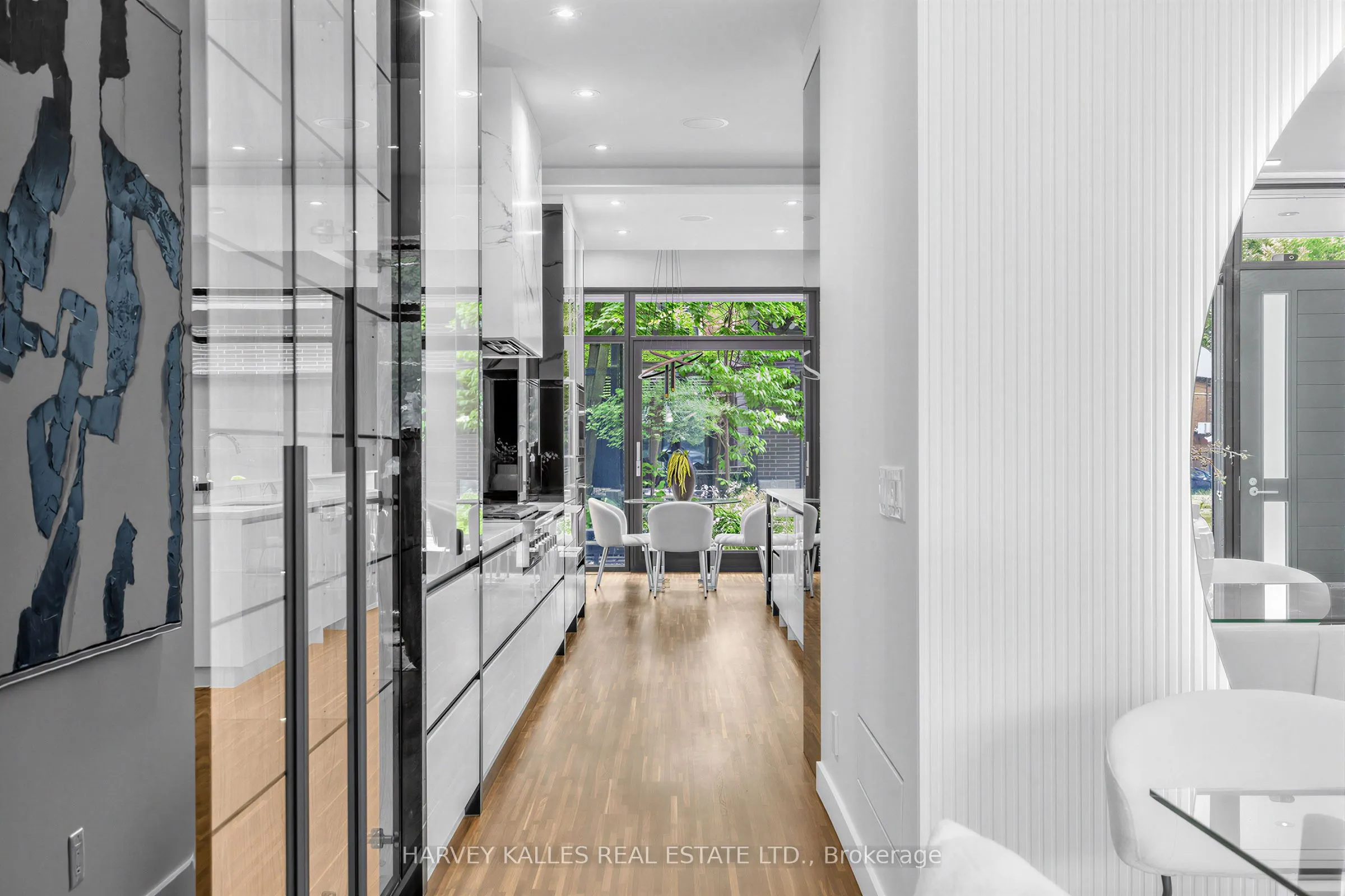 5 Braemar Avenue