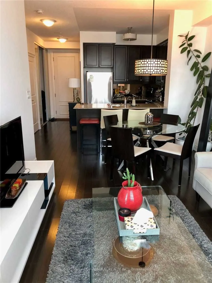 20 Bloorview Place #312