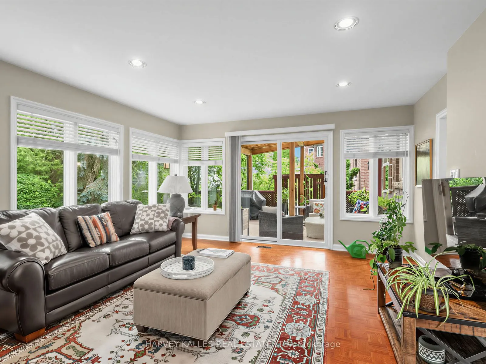 287 St. Leonard's Avenue