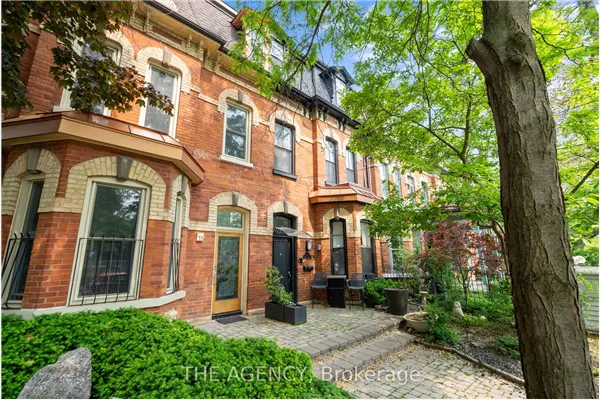 31 Rose Avenue
