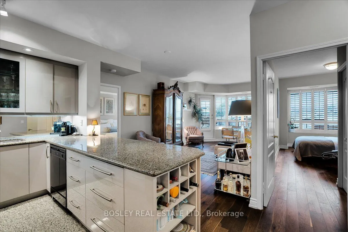 77 McMurrich Street #306