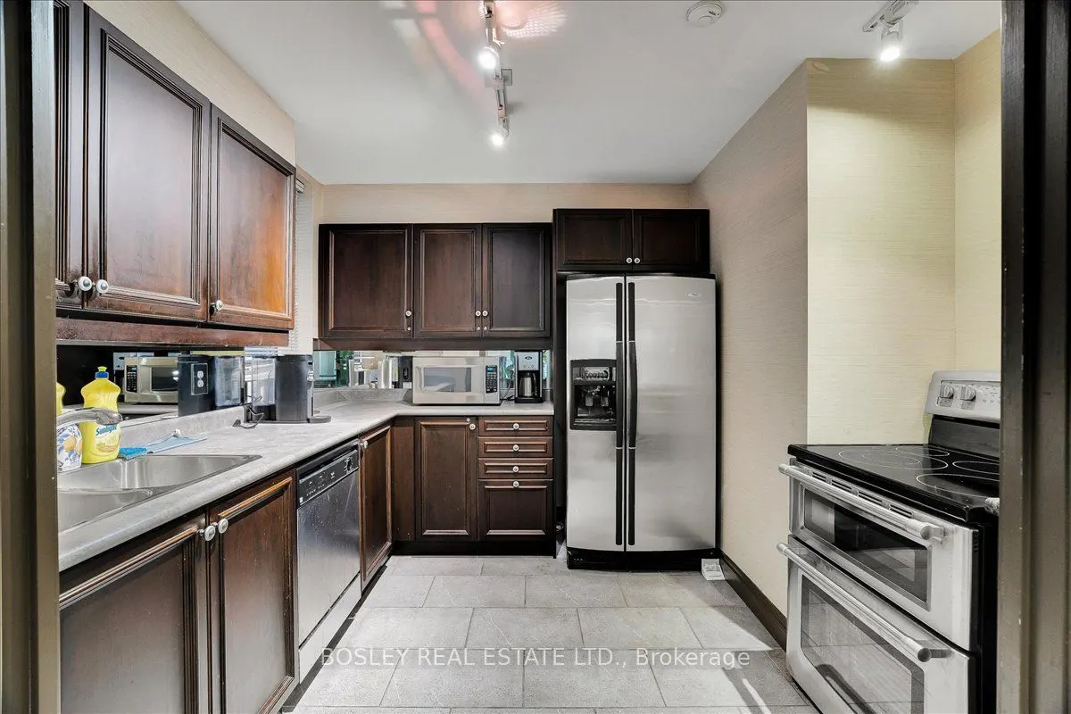 77 McMurrich Street #306
