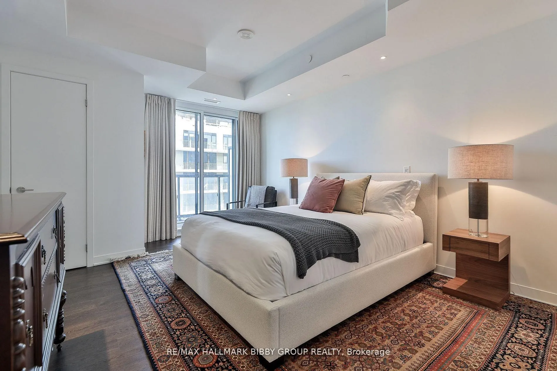 185 Alberta Avenue #1105