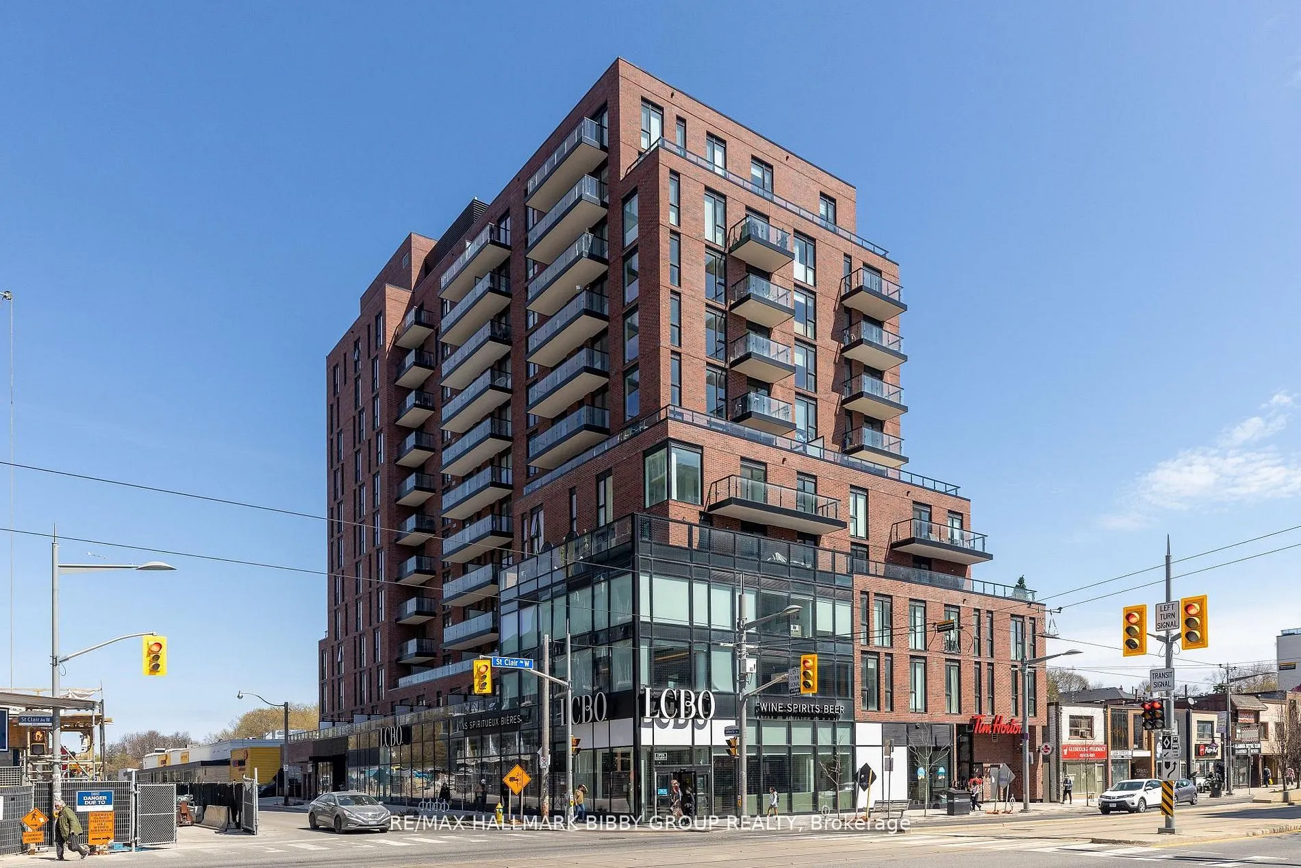 185 Alberta Avenue #1105
