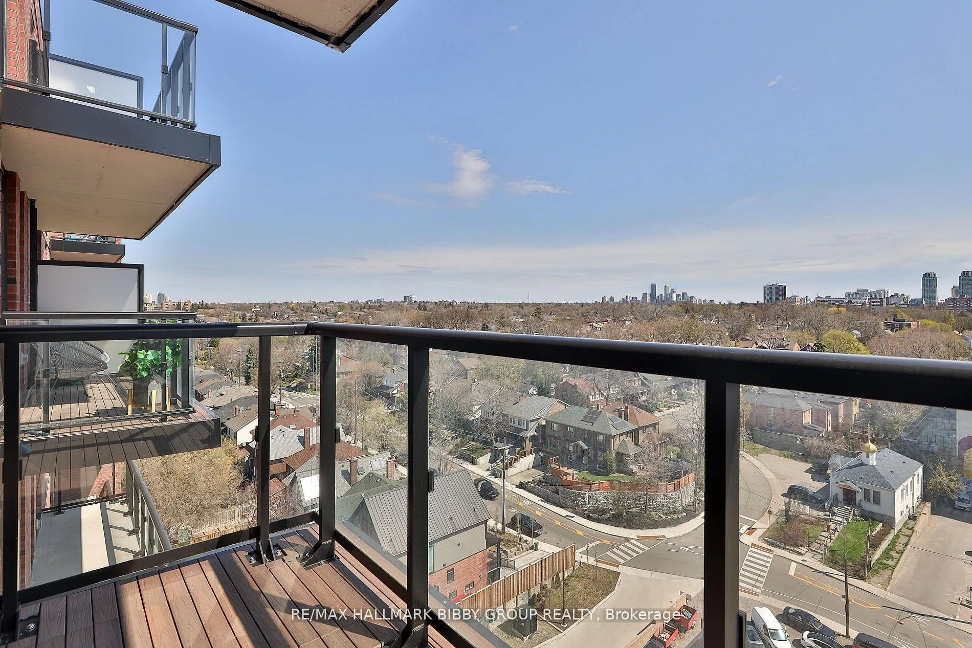 185 Alberta Avenue #1105