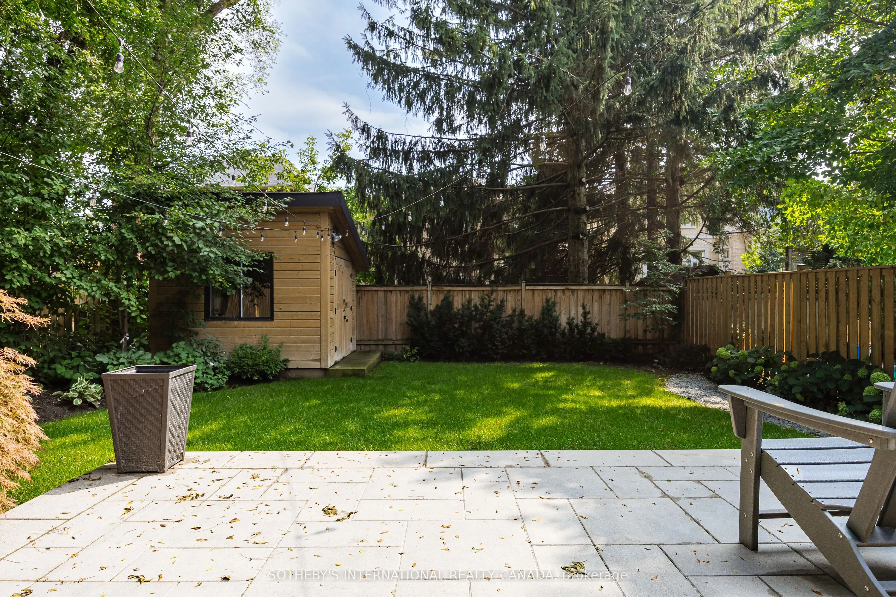 27 Bannockburn Avenue