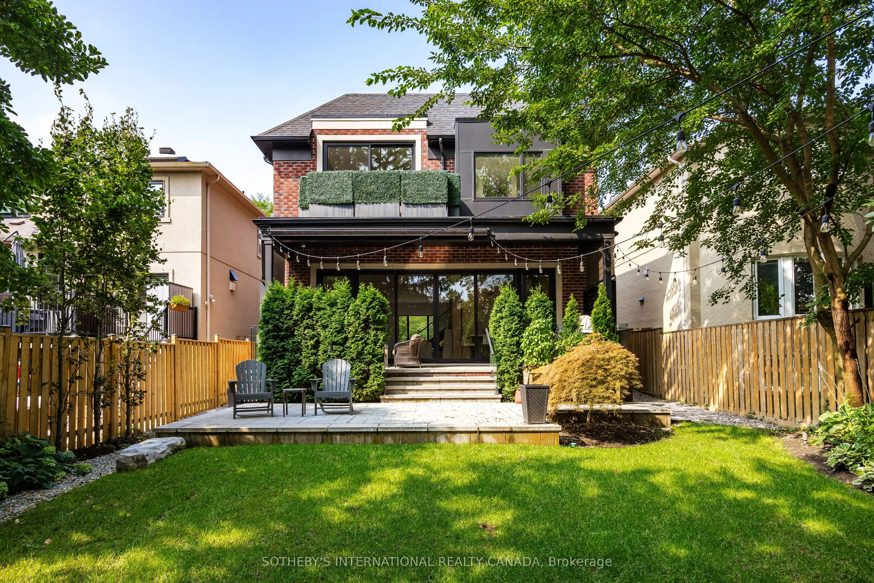 27 Bannockburn Avenue