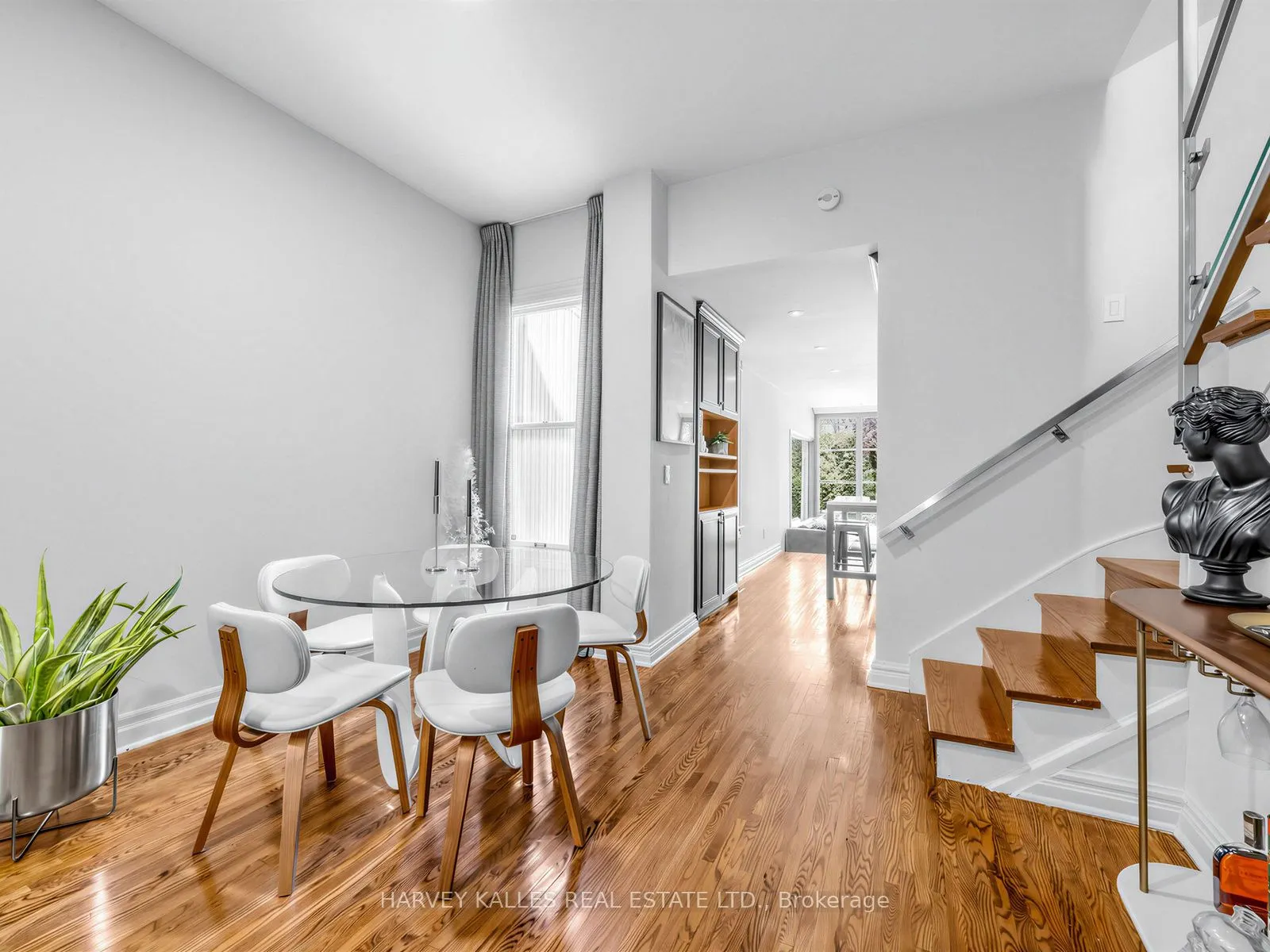 285 Brunswick Avenue