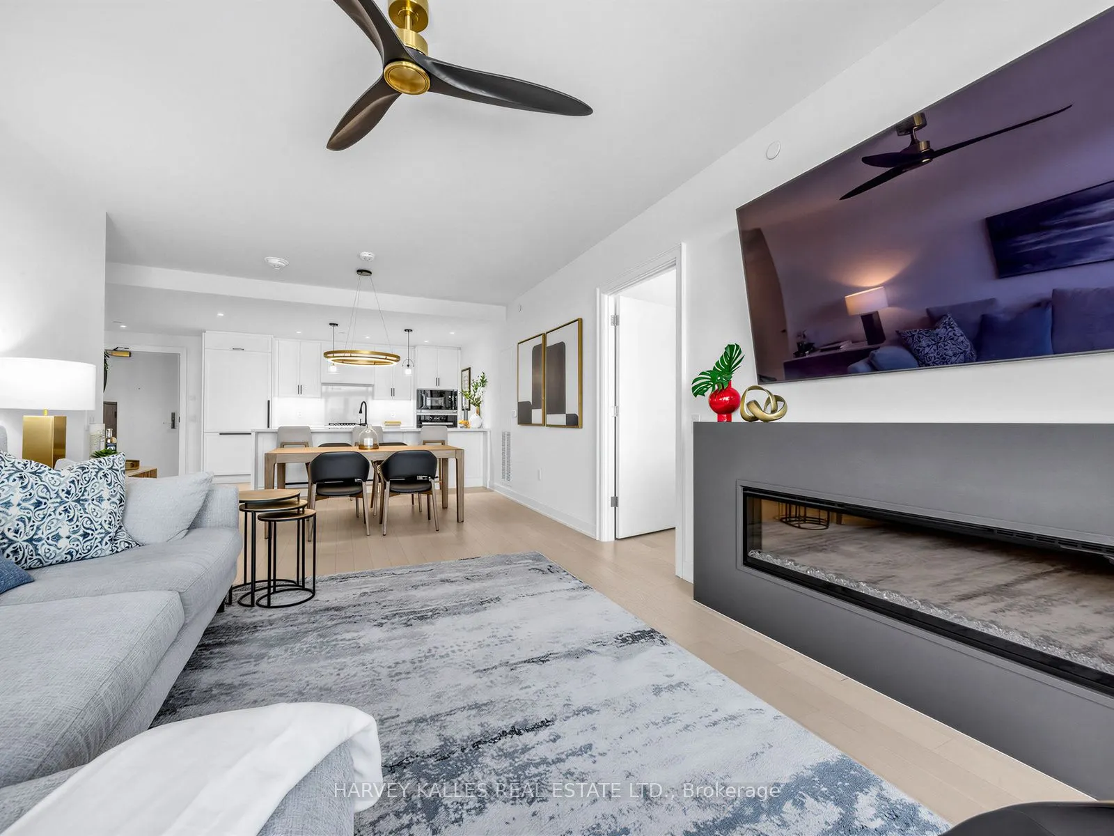 1 Strathgowan Avenue #605