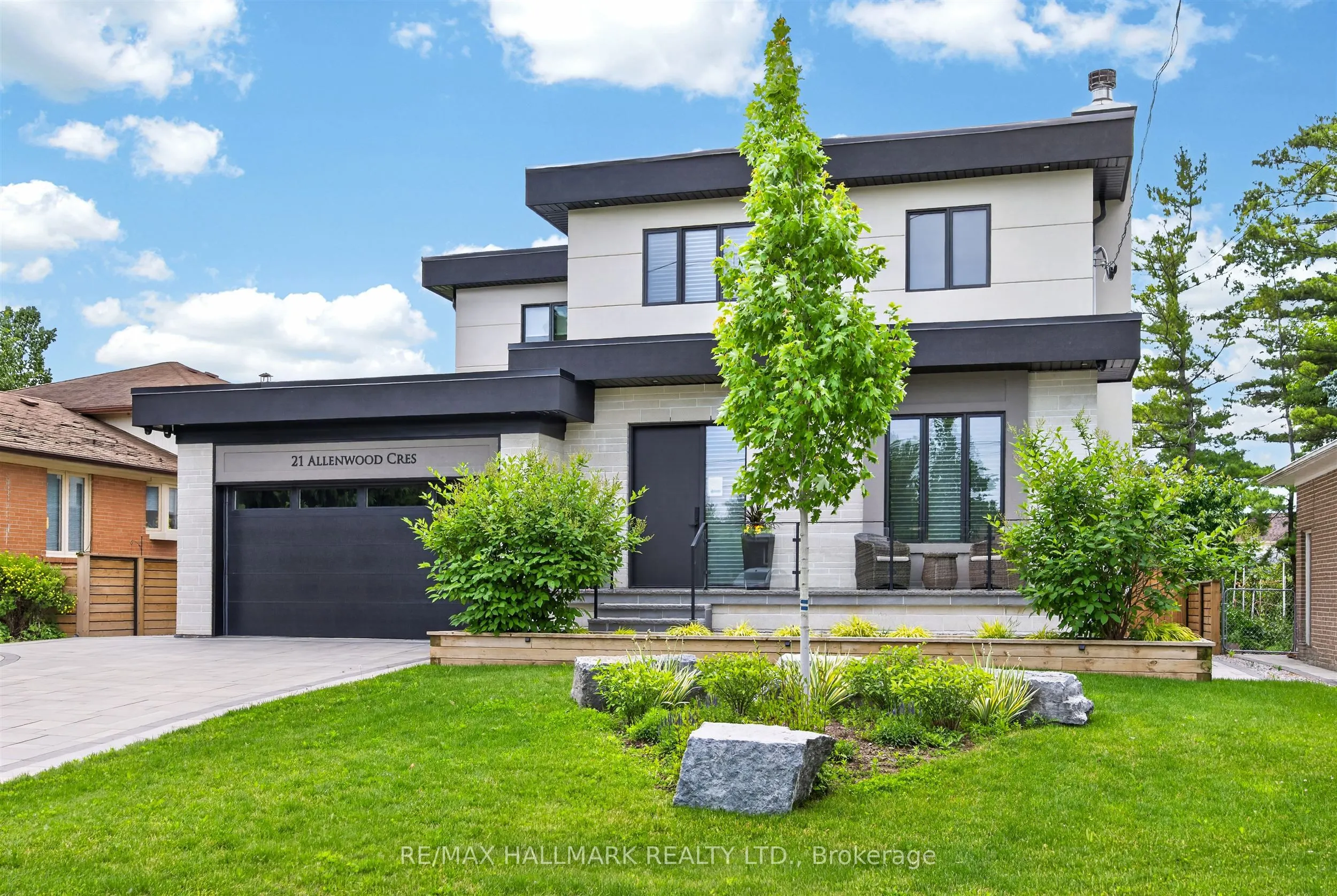 21 Allenwood Crescent