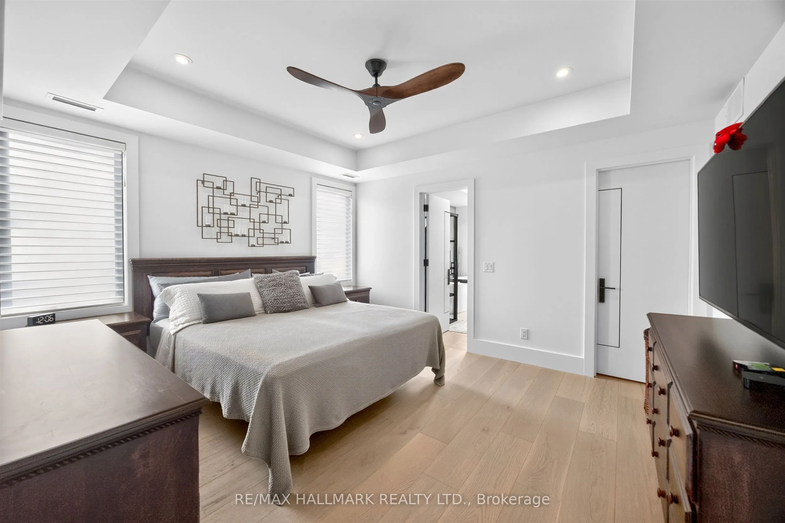 21 Allenwood Crescent