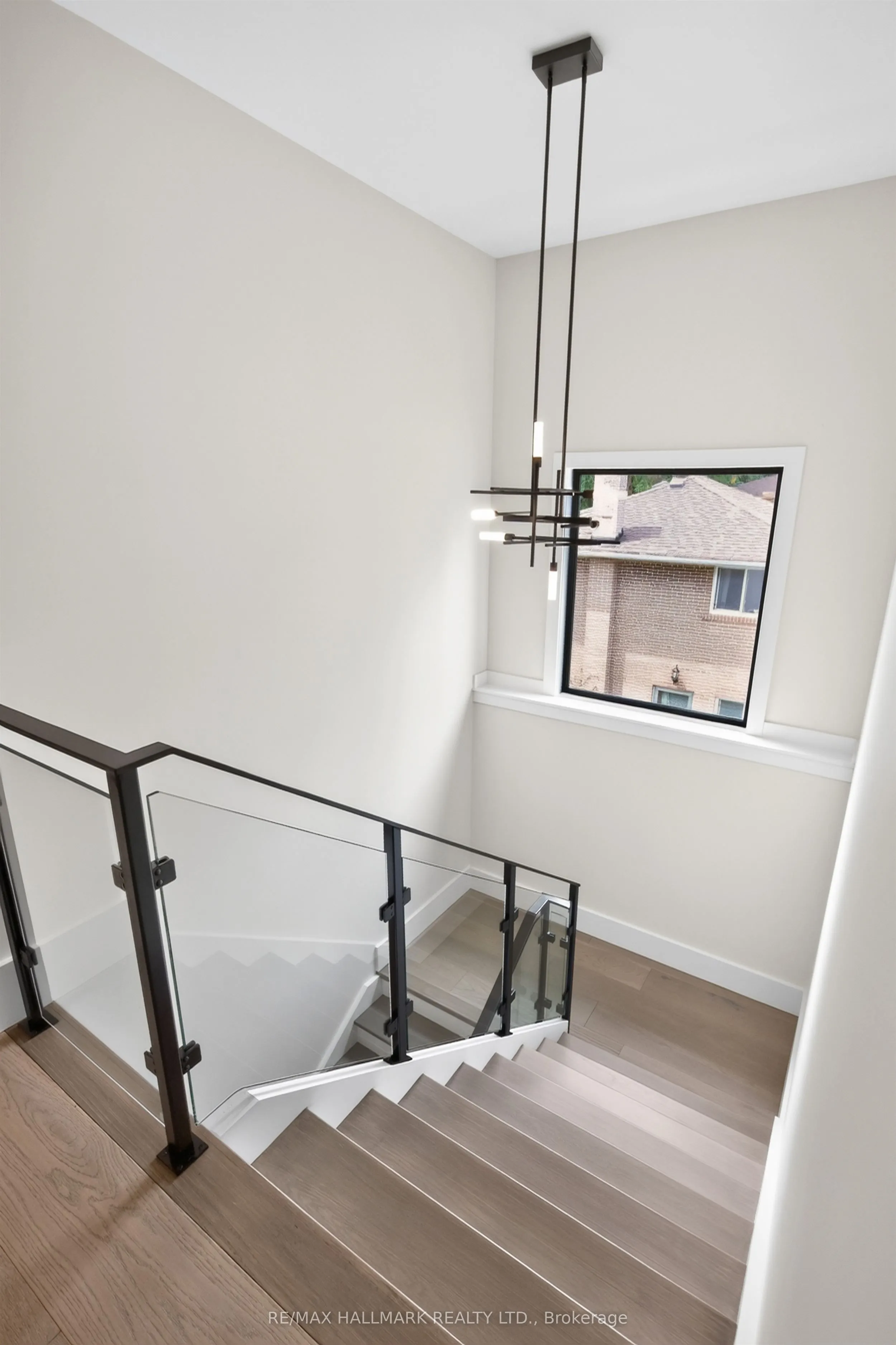 21 Allenwood Crescent