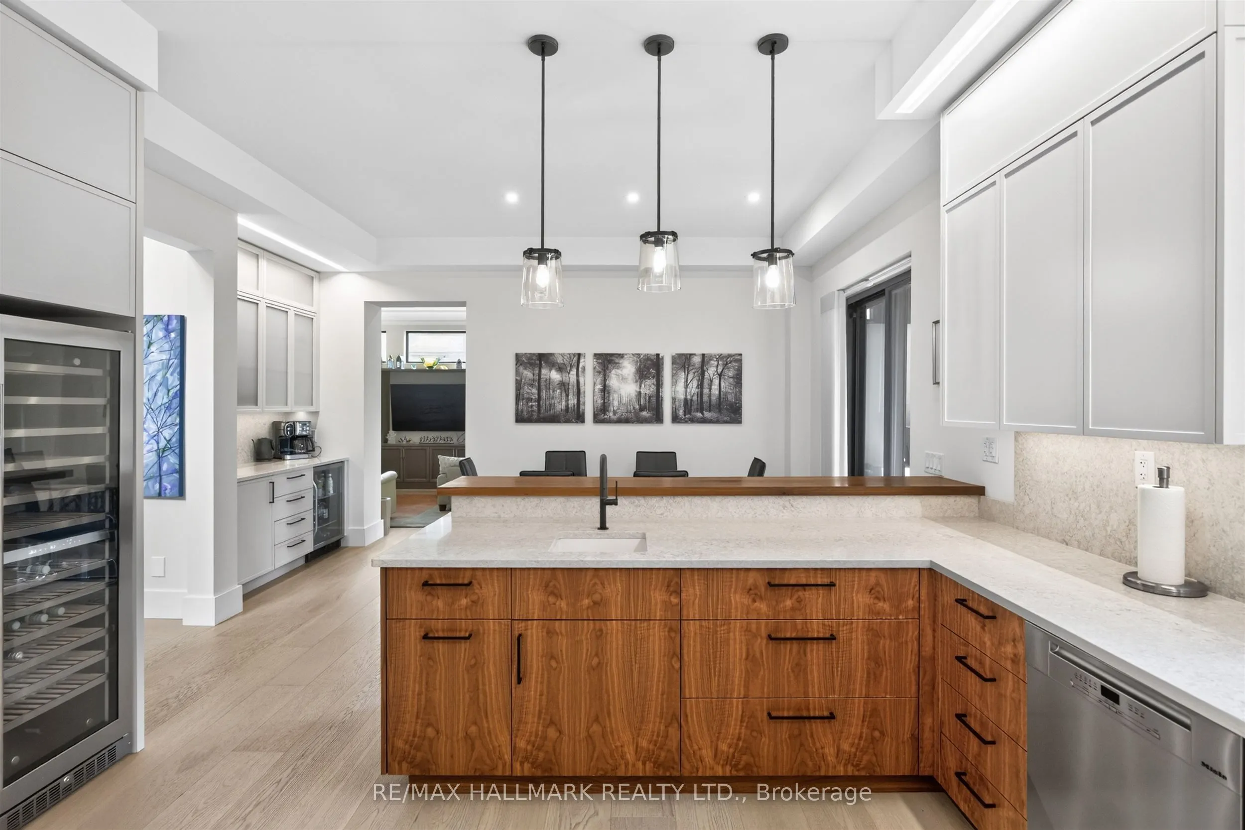 21 Allenwood Crescent