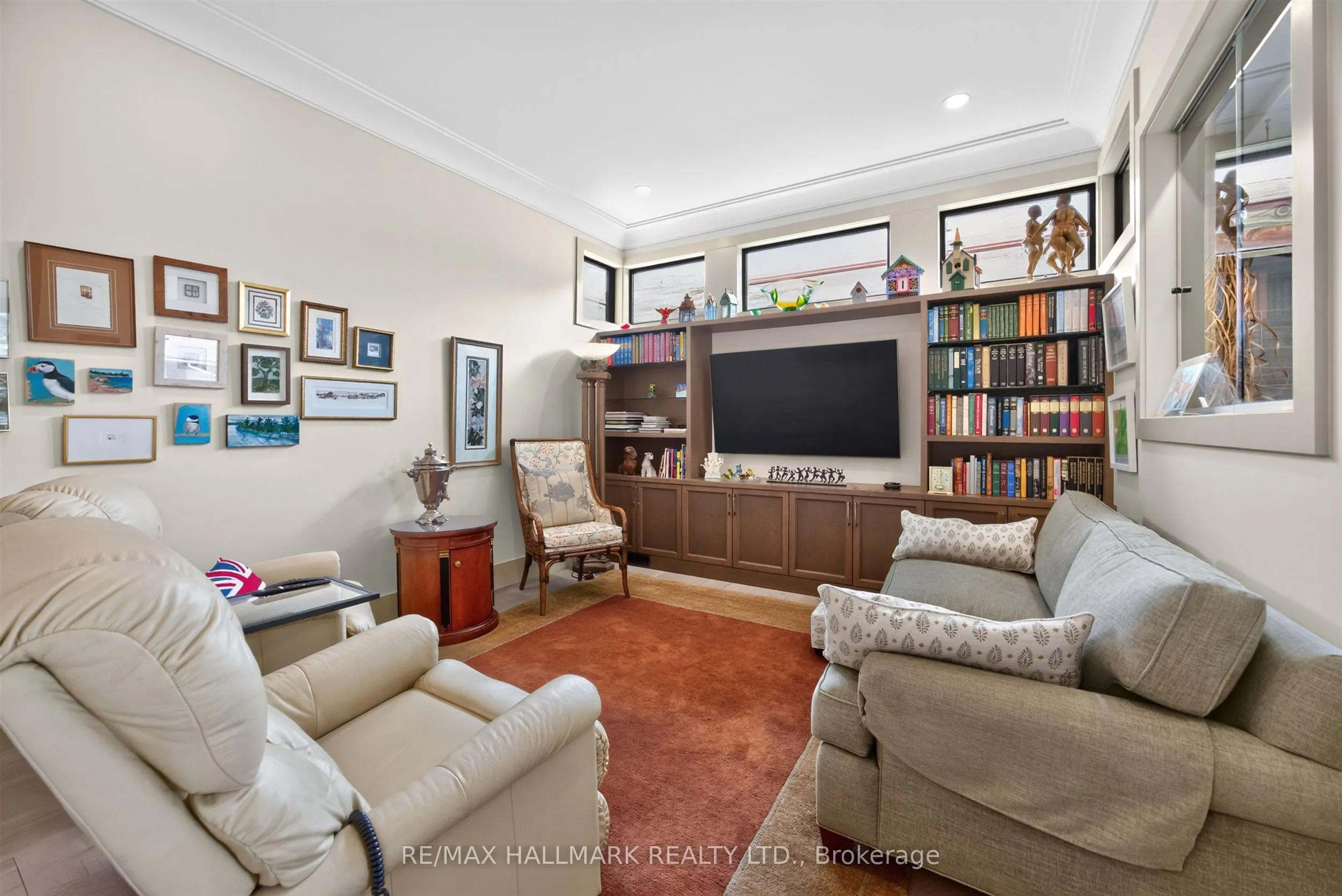 21 Allenwood Crescent