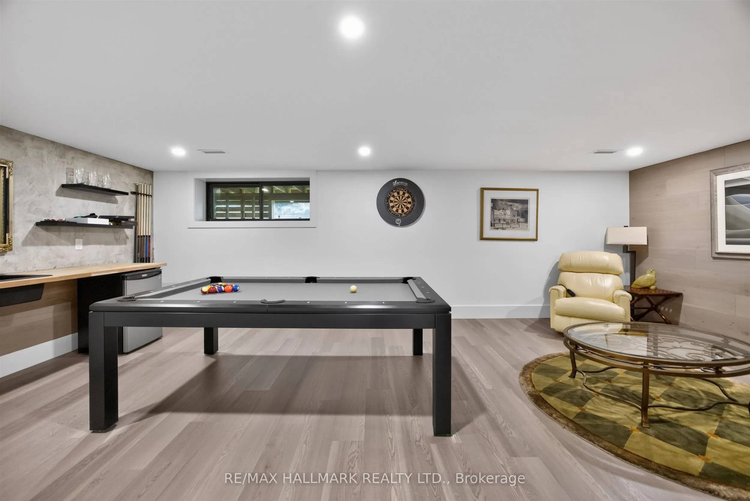 21 Allenwood Crescent