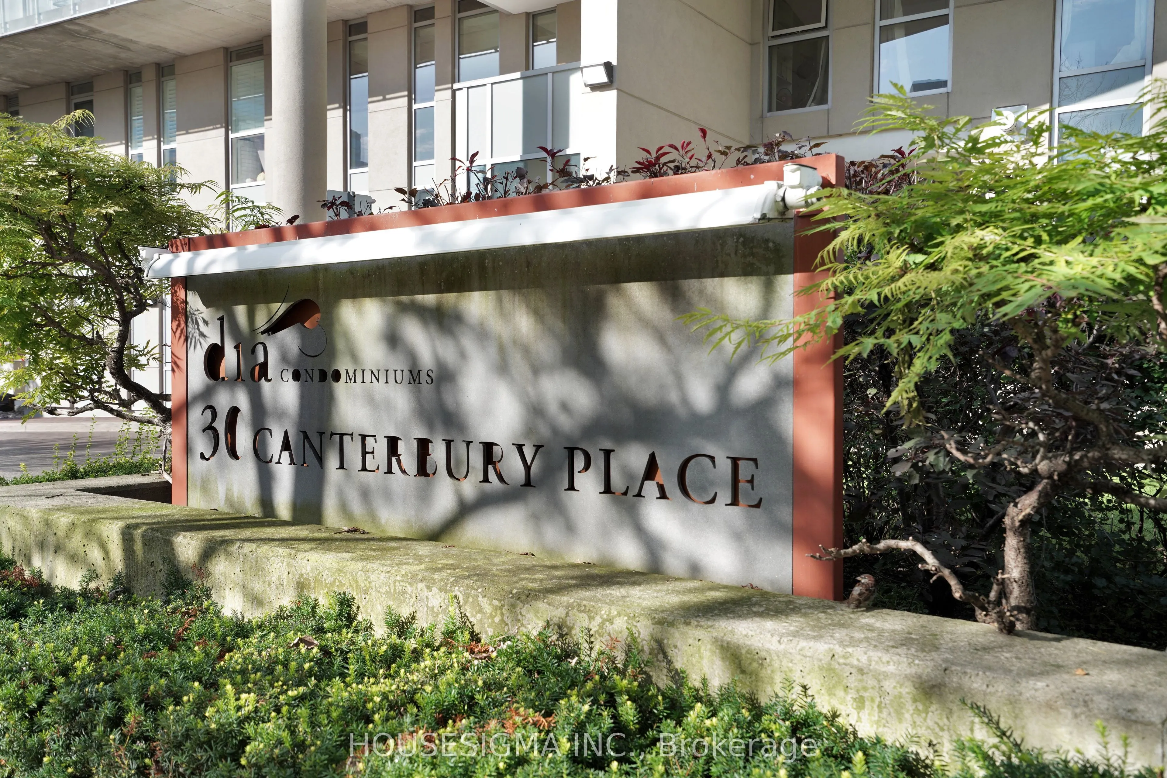 30 Canterbury Place #515