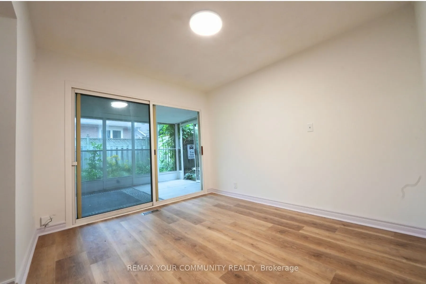 2 Lisburn Crescent