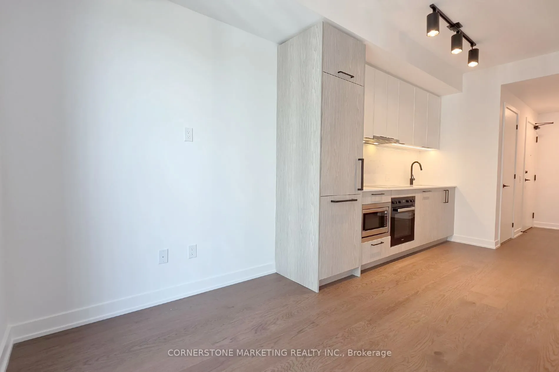 91 Montclair Avenue #2001