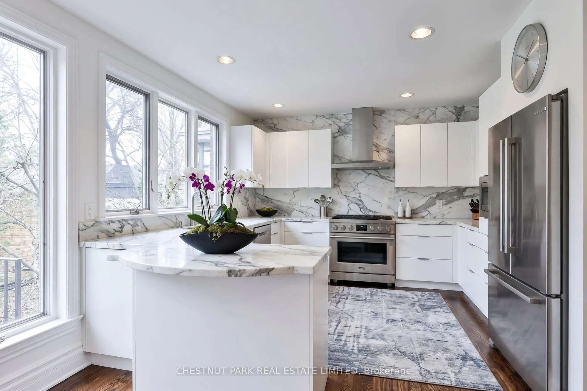 127 Roxborough Drive