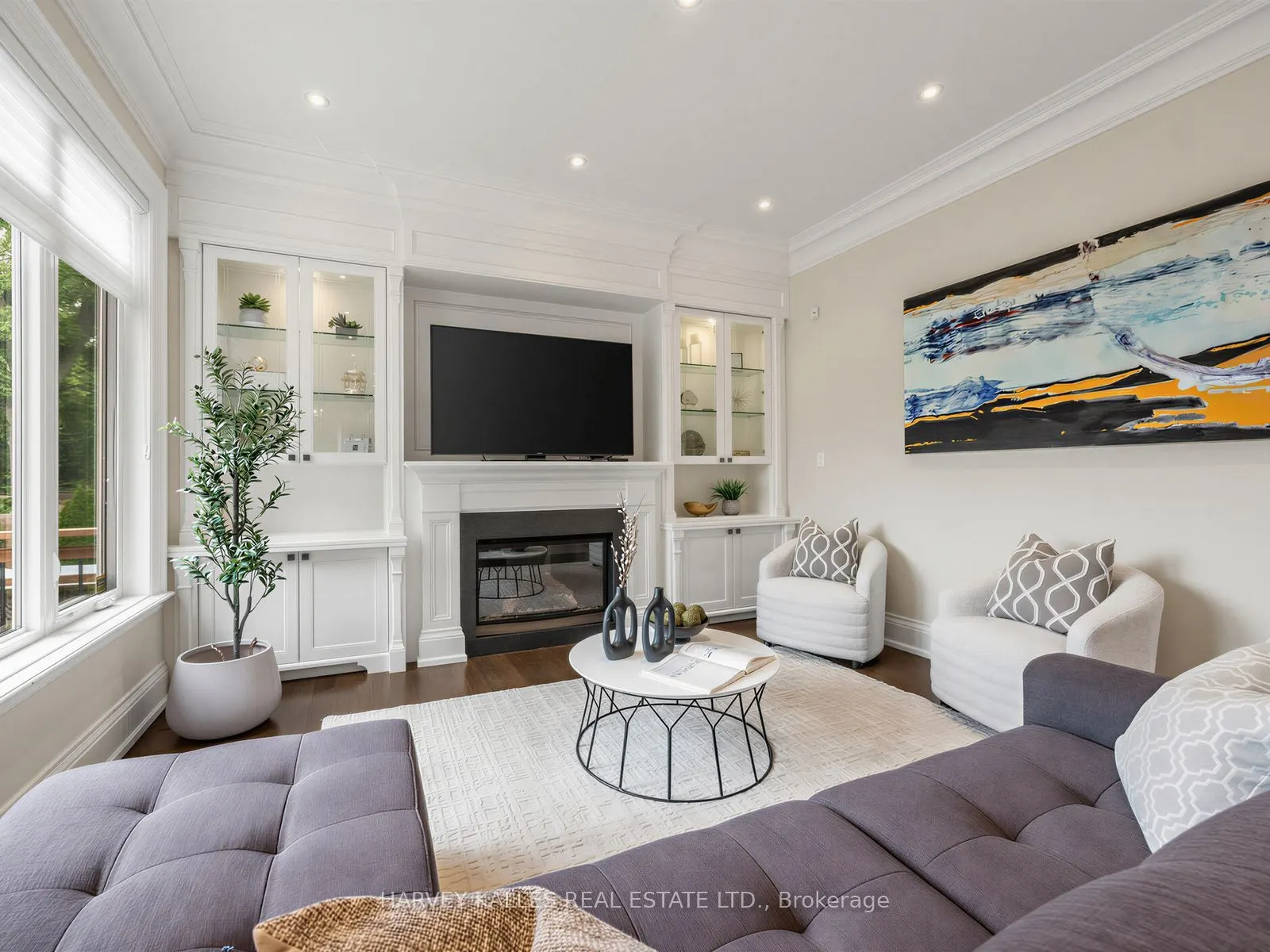 125 Bannockburn Avenue