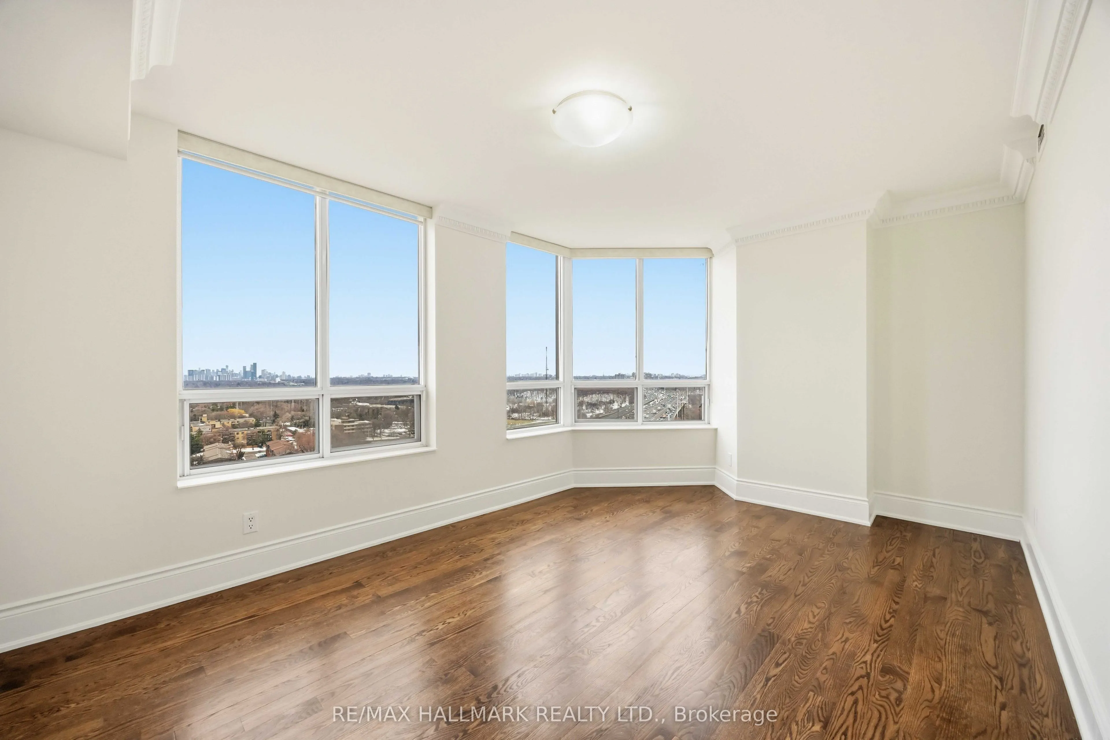 80 Harrison Garden Boulevard #1821