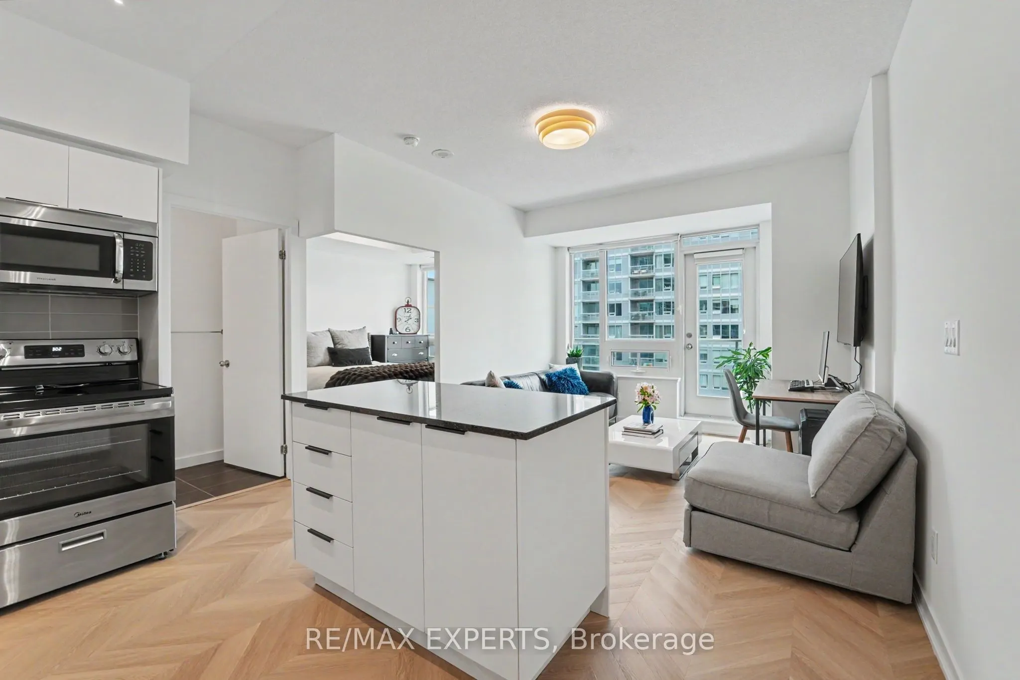 55 East Liberty Street #1001