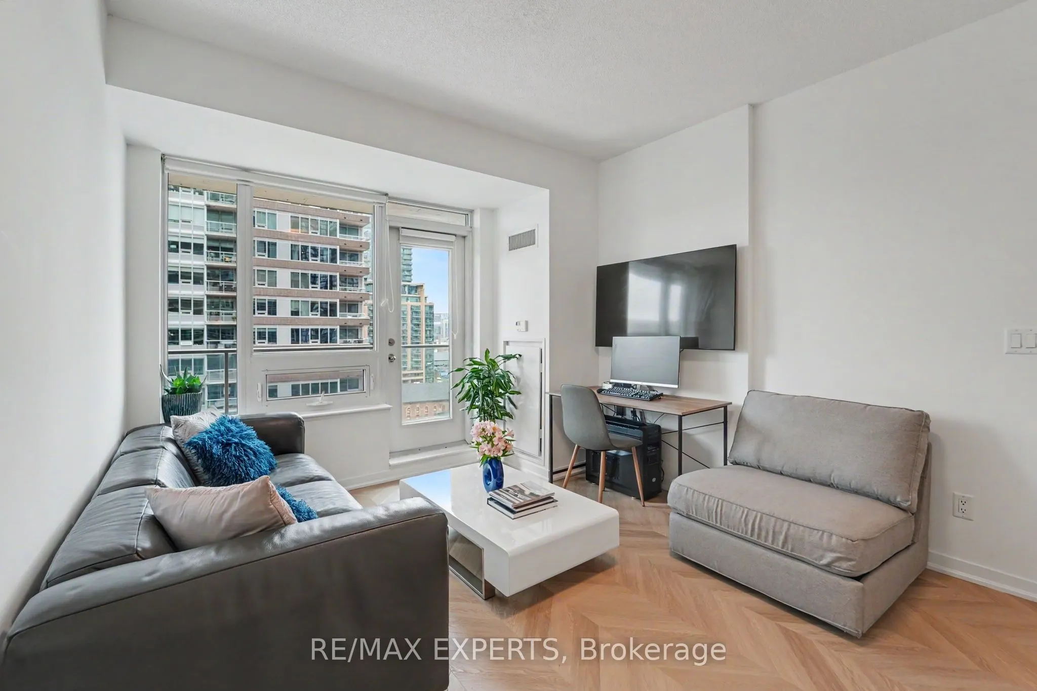 55 East Liberty Street #1001