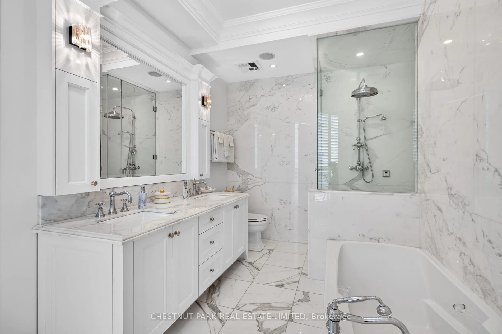 112 St Clair Avenue W #601