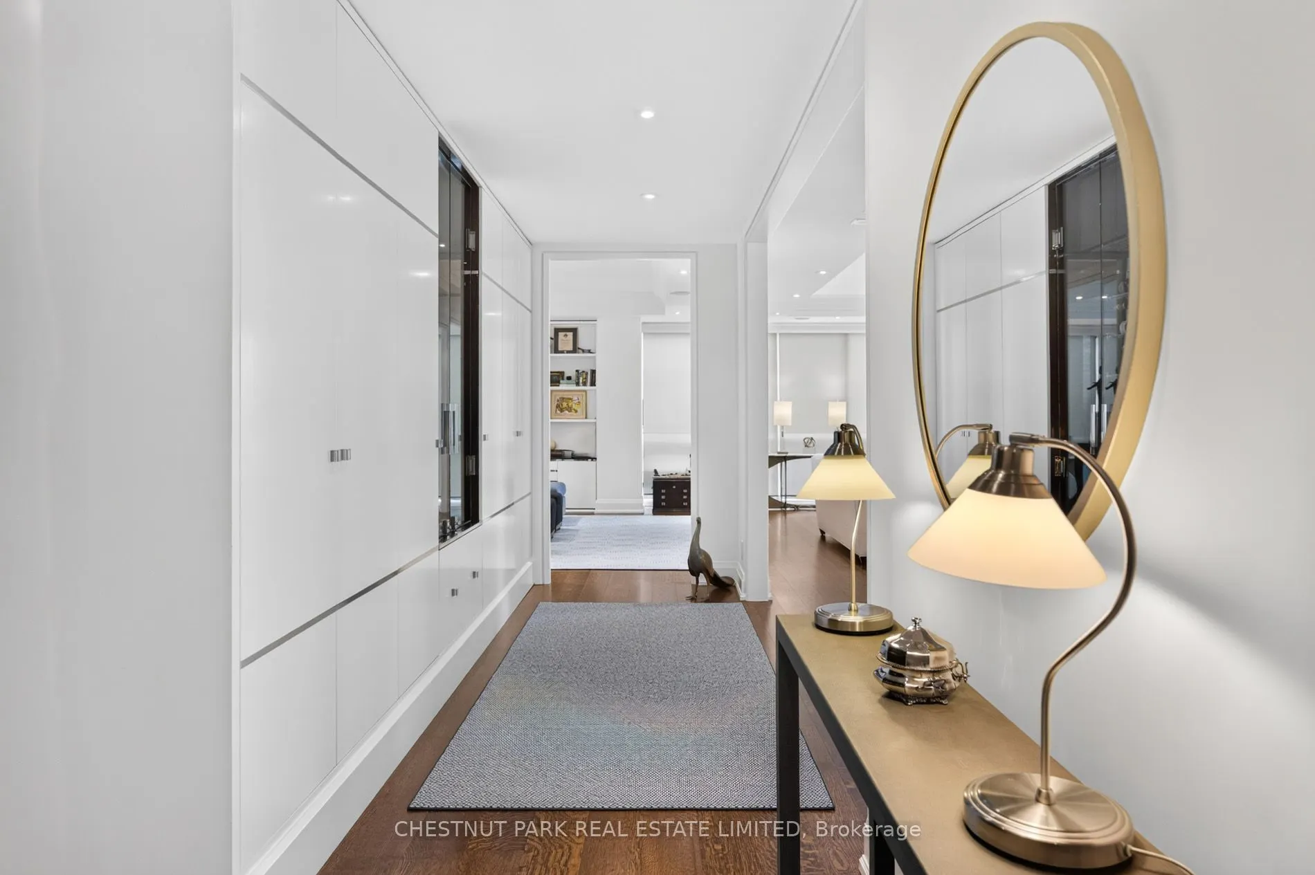 112 St Clair Avenue W #601
