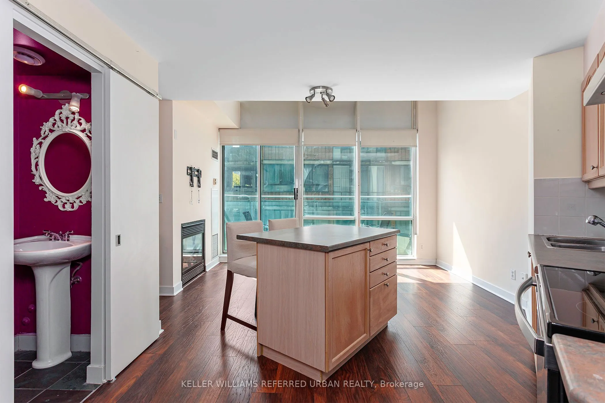 77 Lombard Street #514