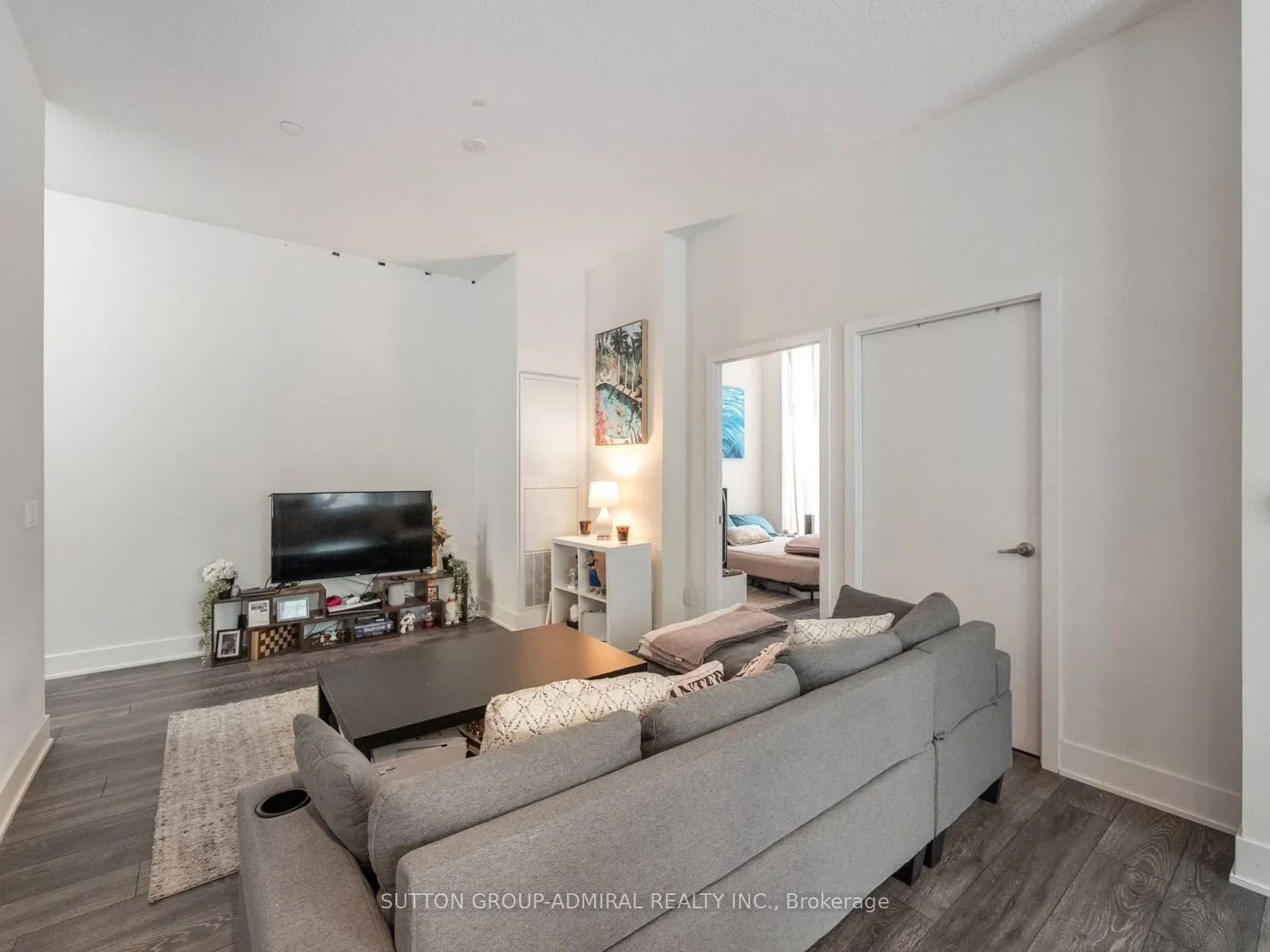 188 Fairview Mall Drive #101