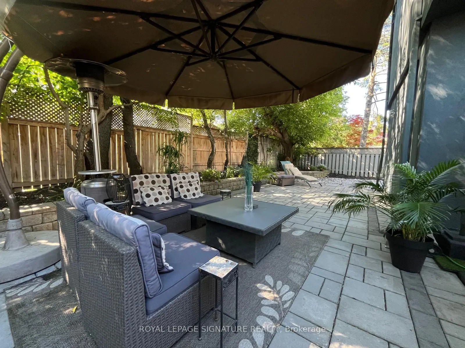 90 Berkinshaw Crescent