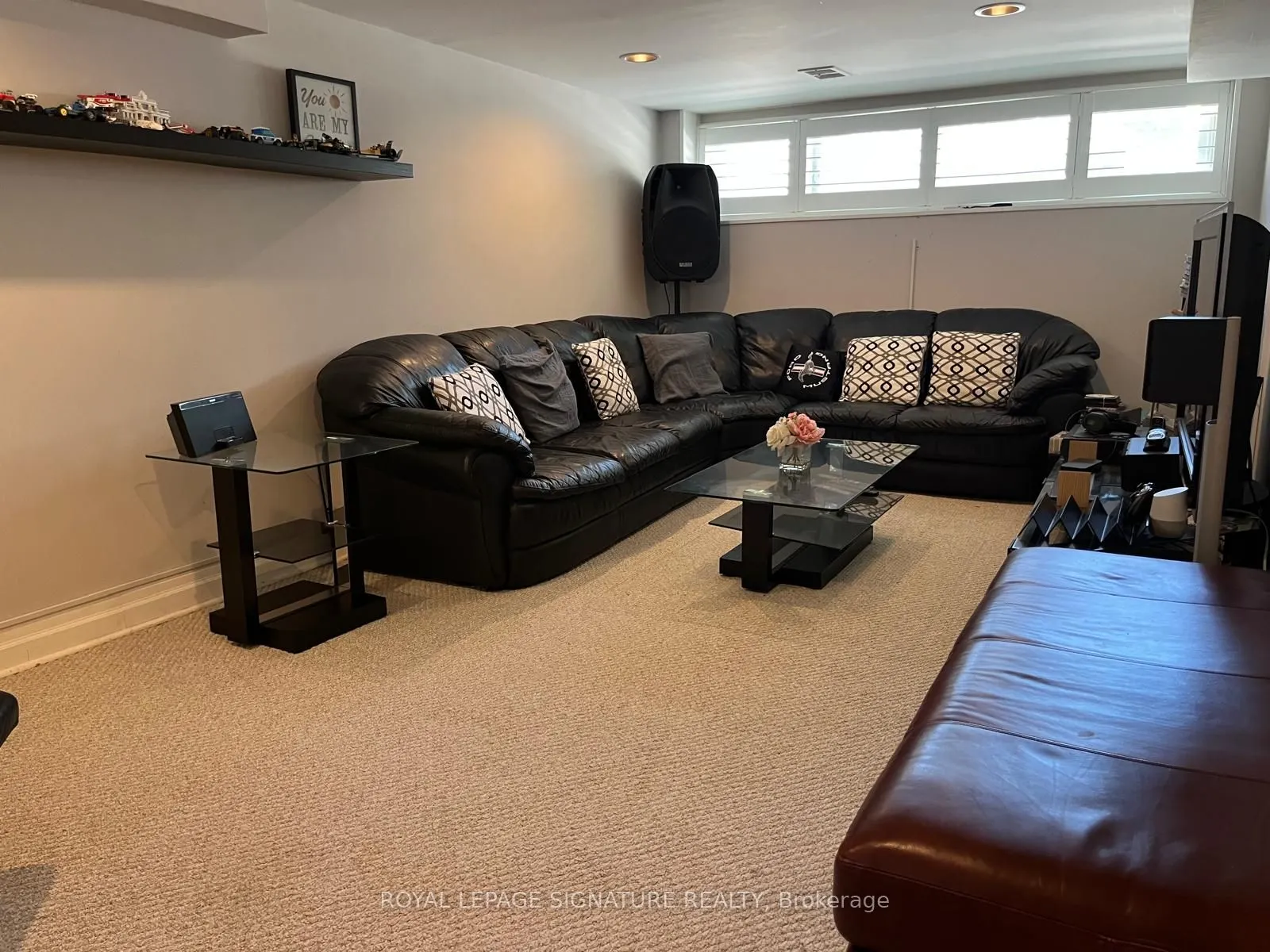 90 Berkinshaw Crescent