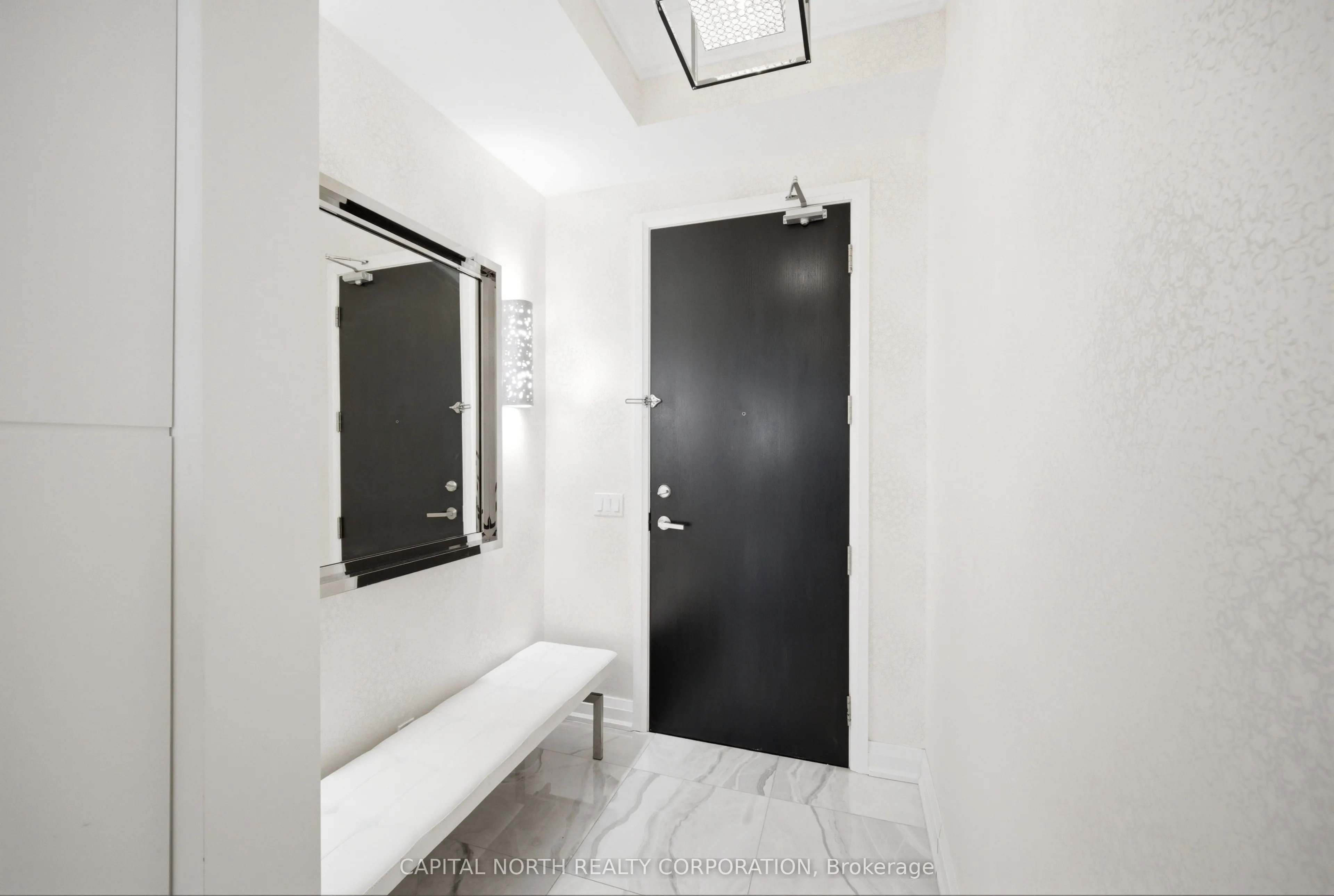 23 Glebe Road W #804