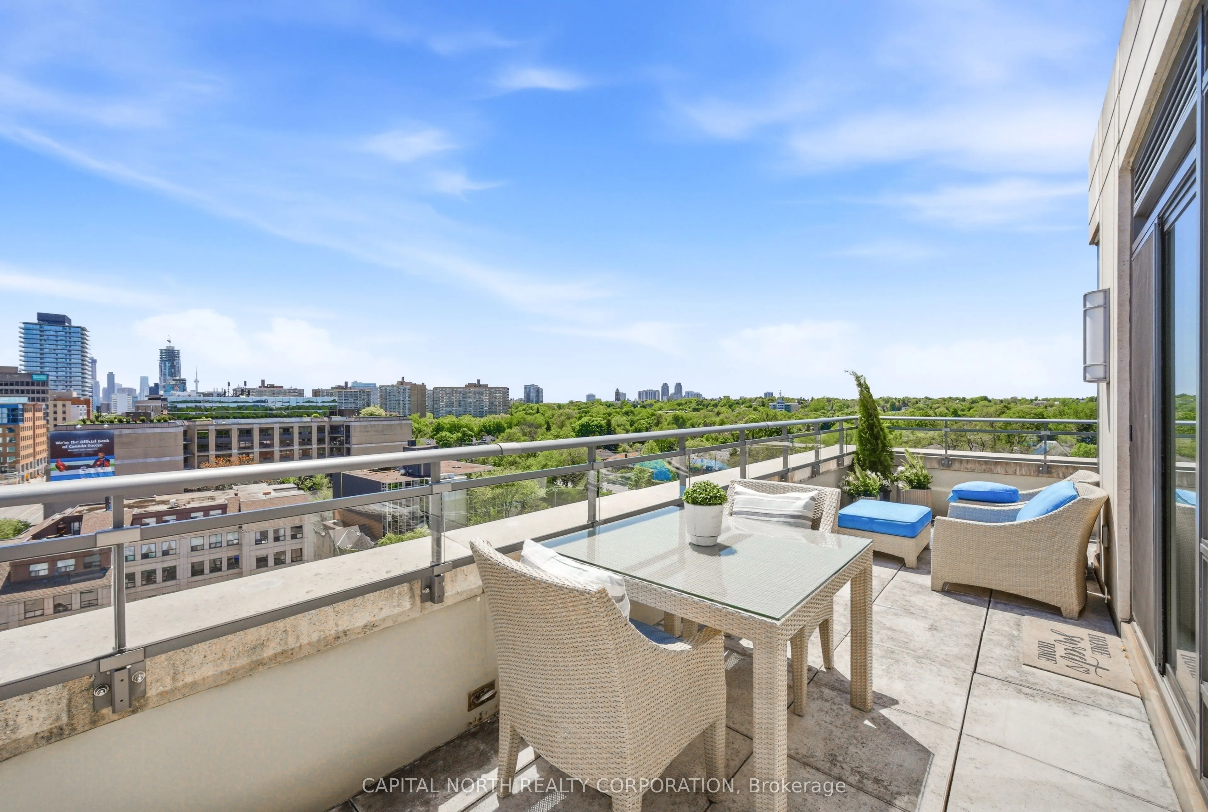 23 Glebe Road W #804