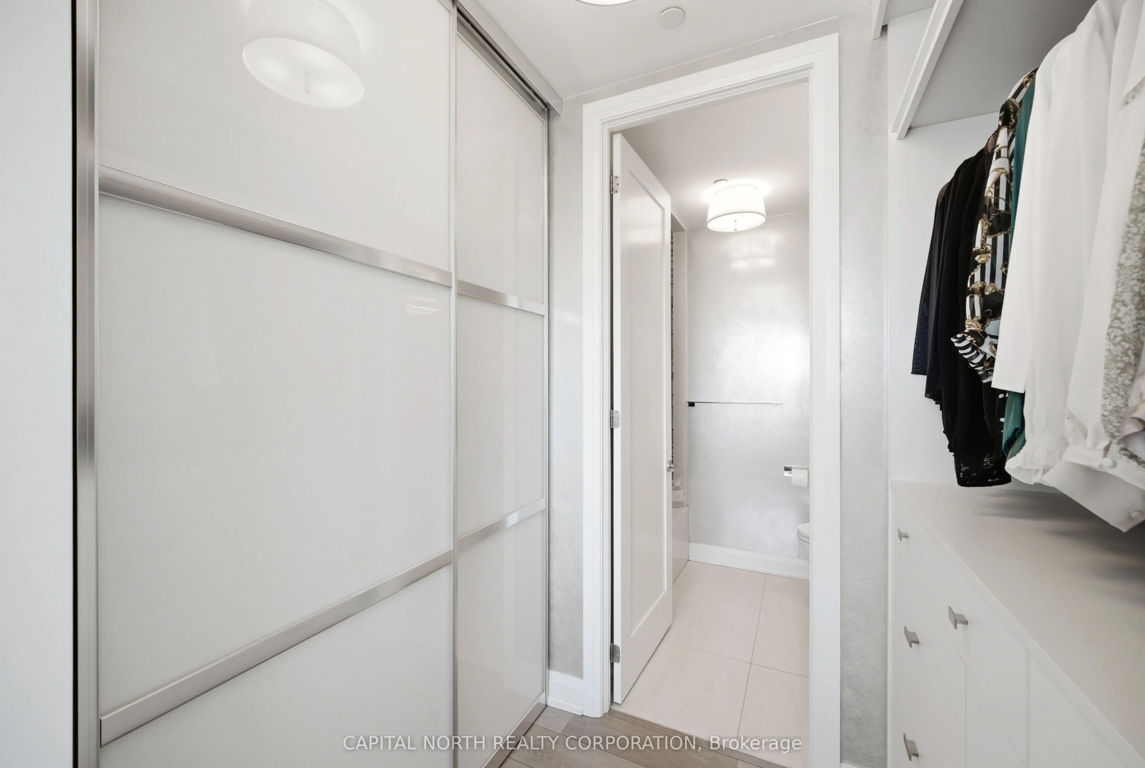 23 Glebe Road W #804