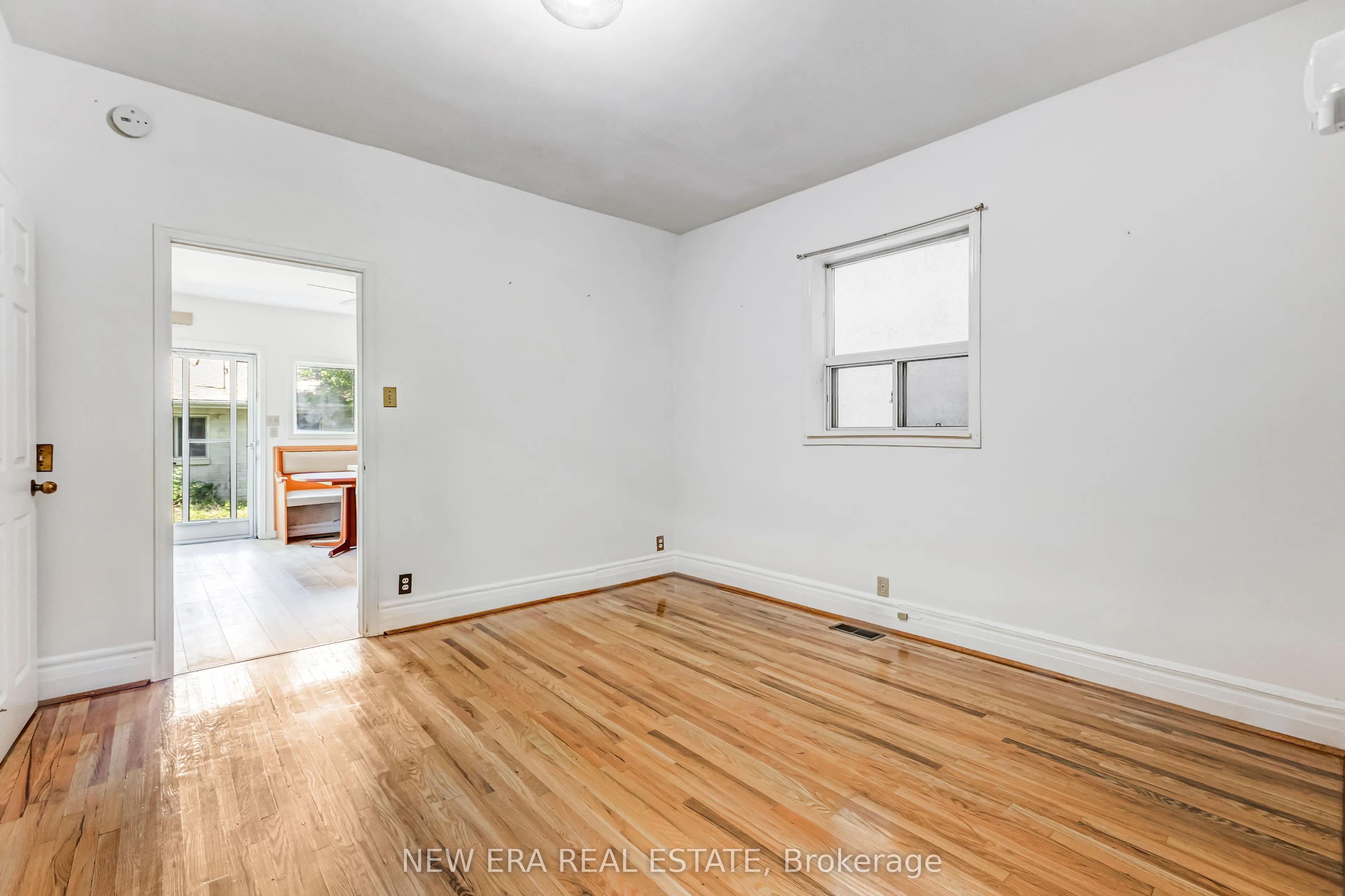 393 Ossington Avenue