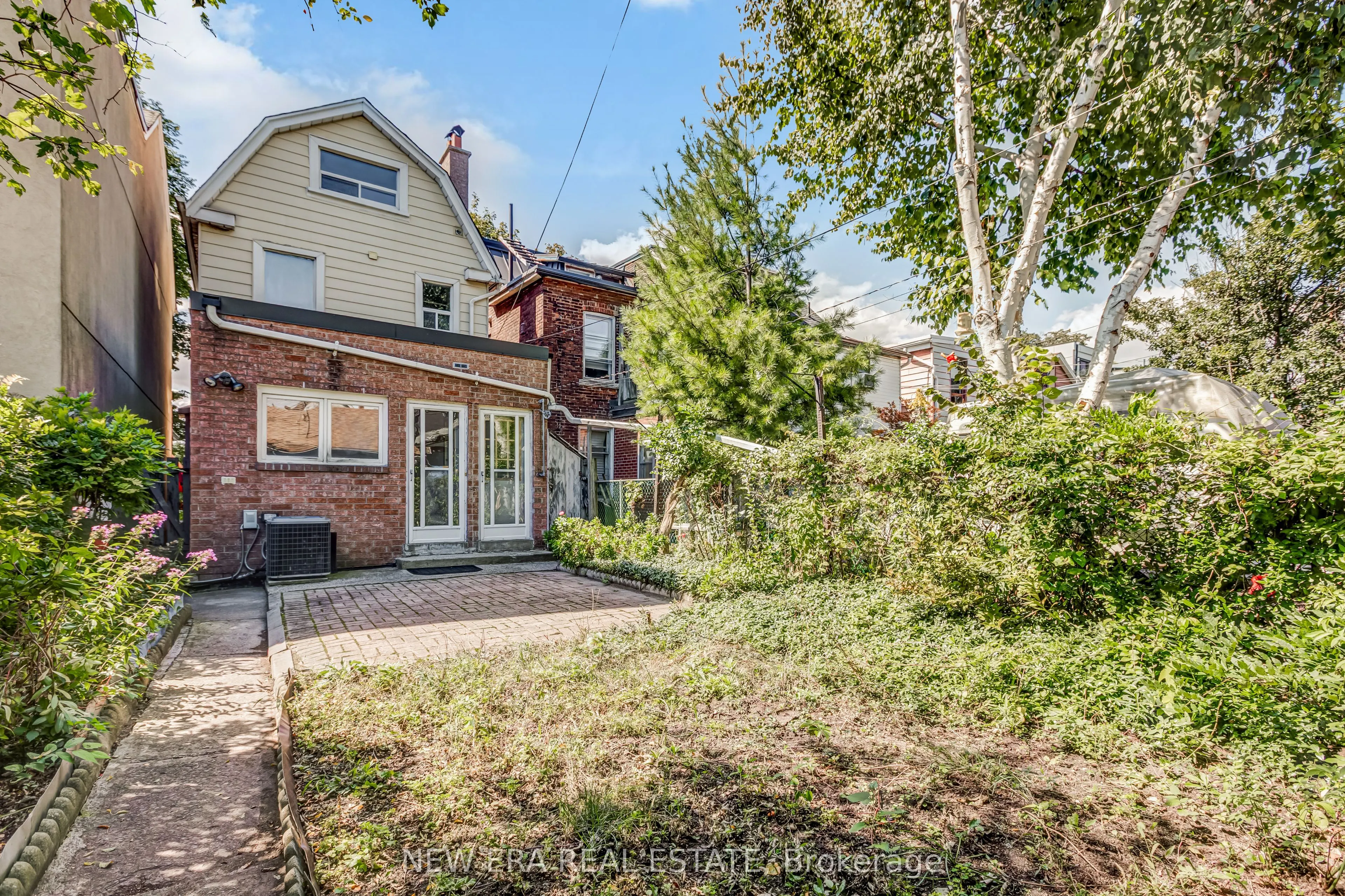 393 Ossington Avenue