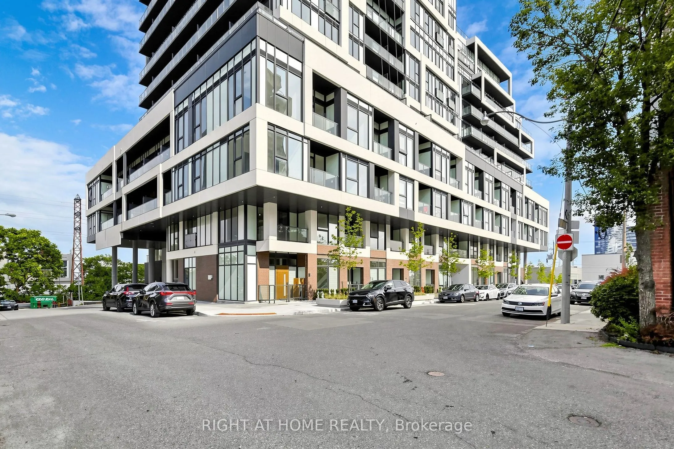 5 Defries Street #2502