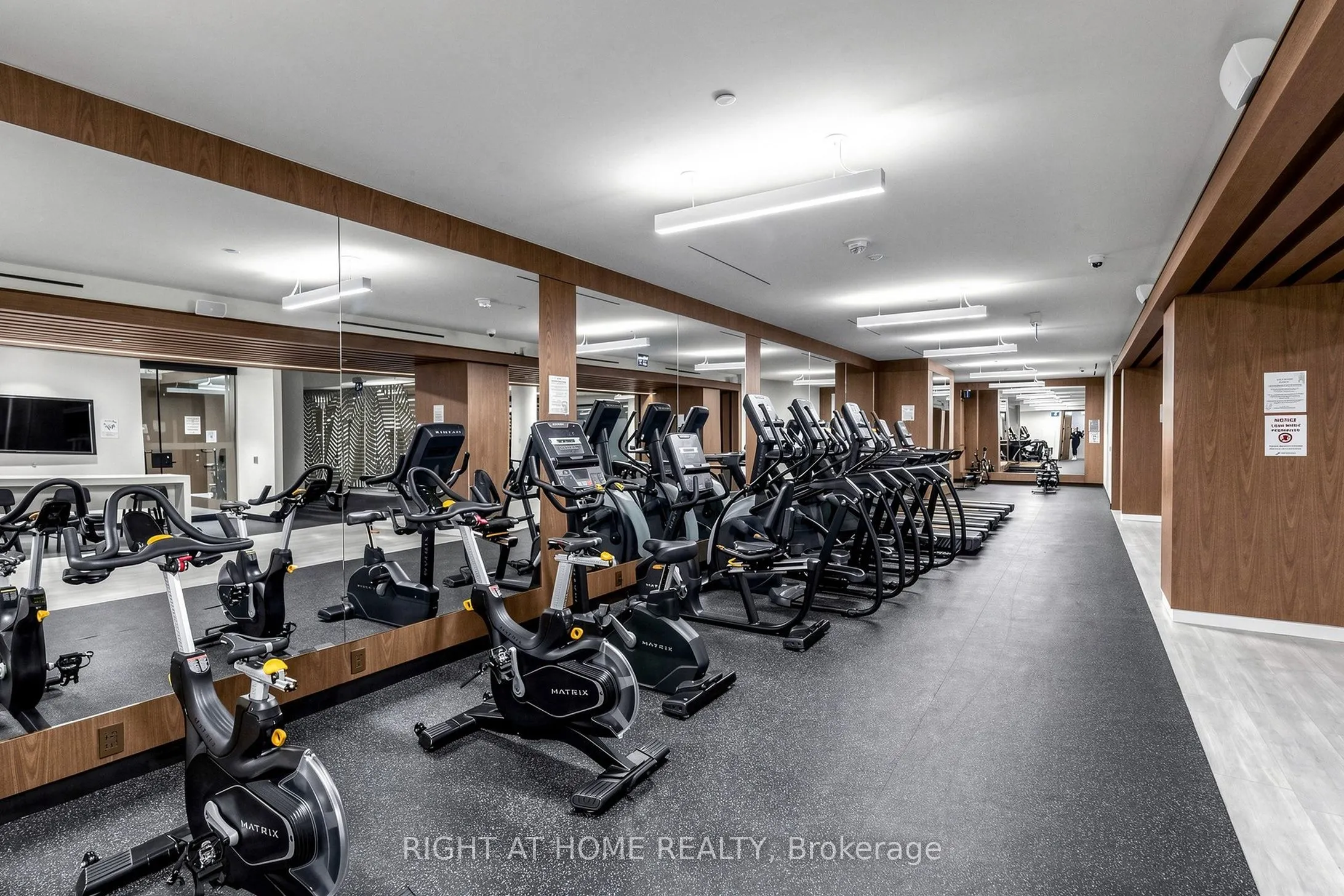 5 Defries Street #2502