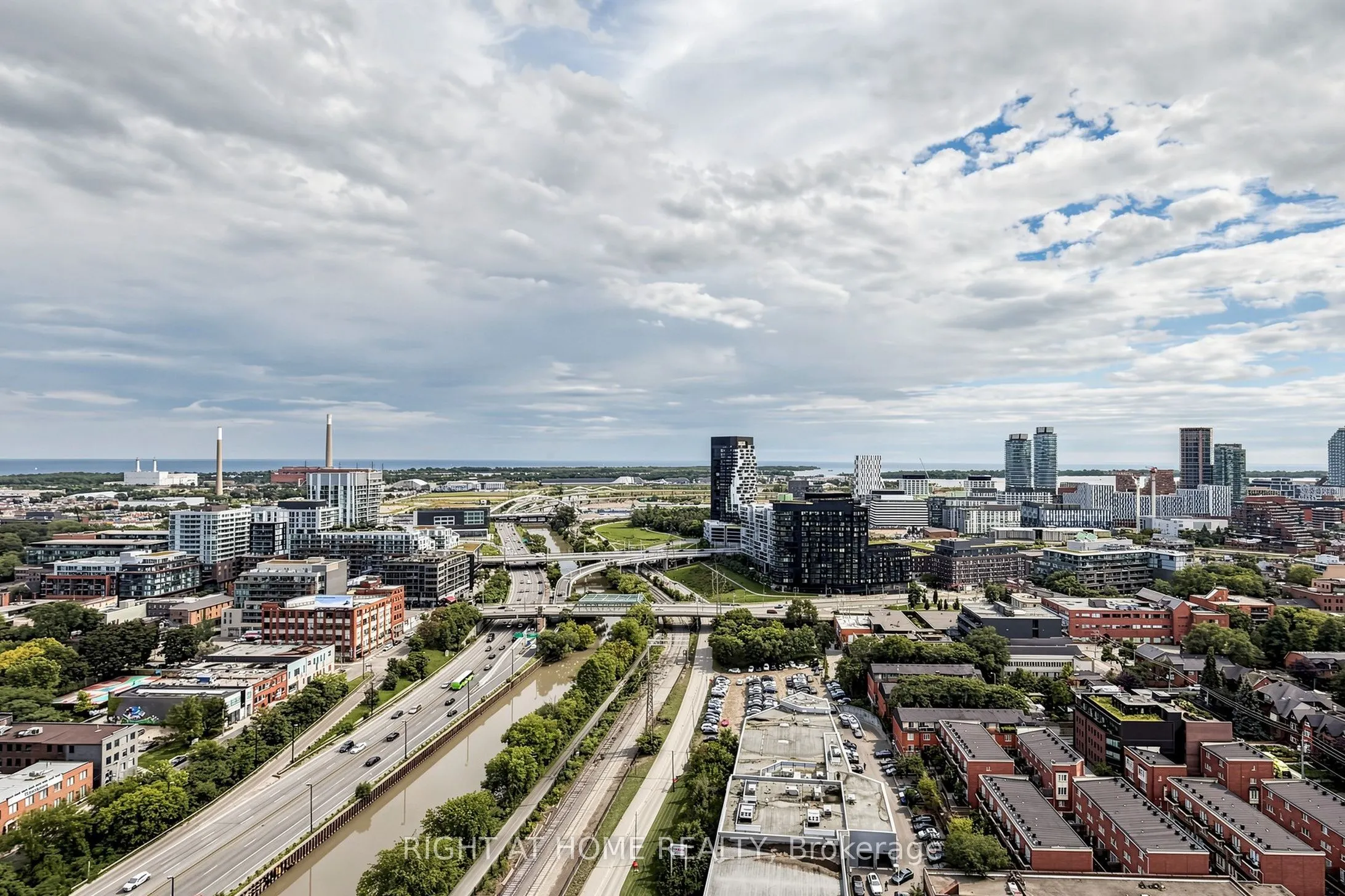 5 Defries Street #2502