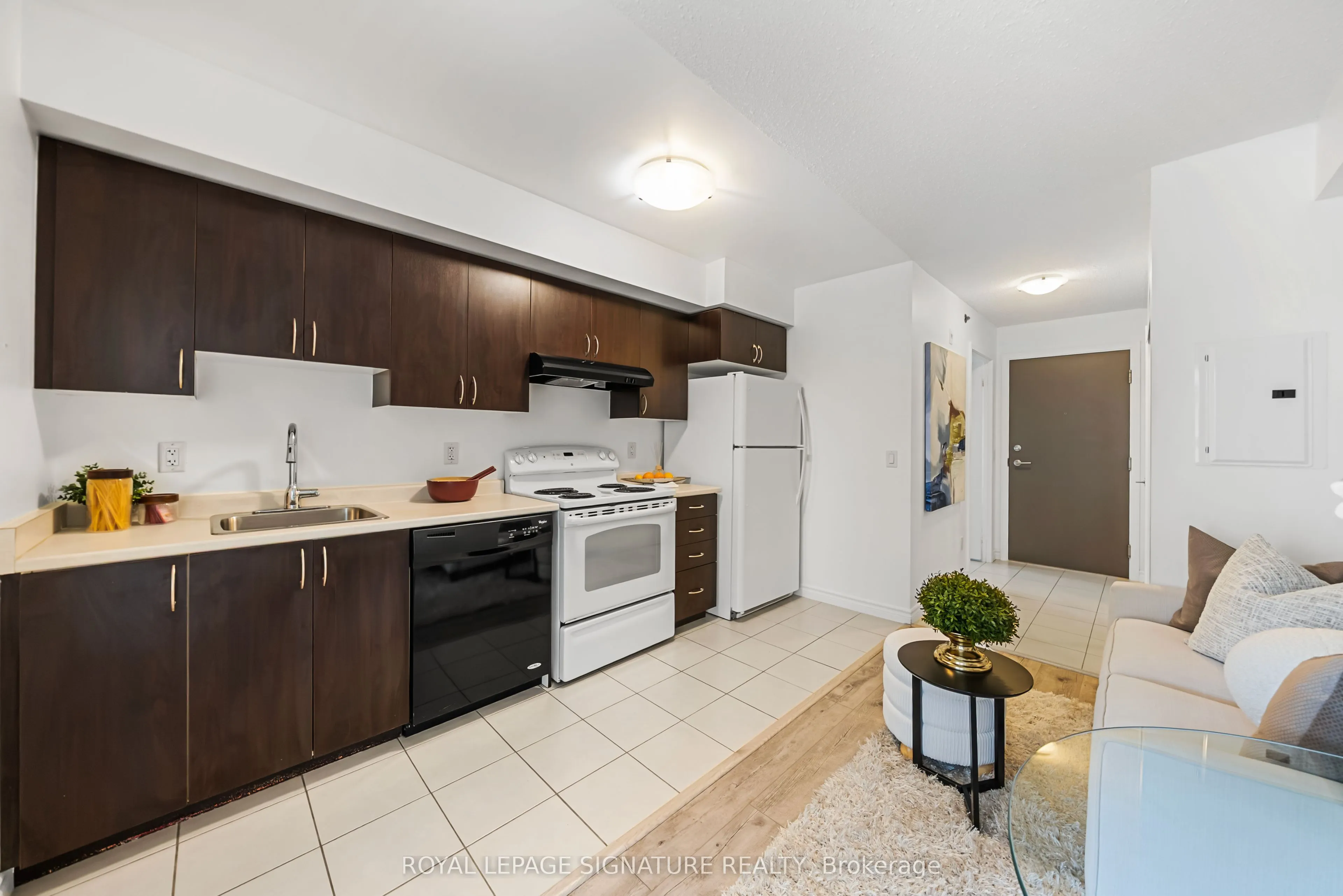 35 Saranac Boulevard #721