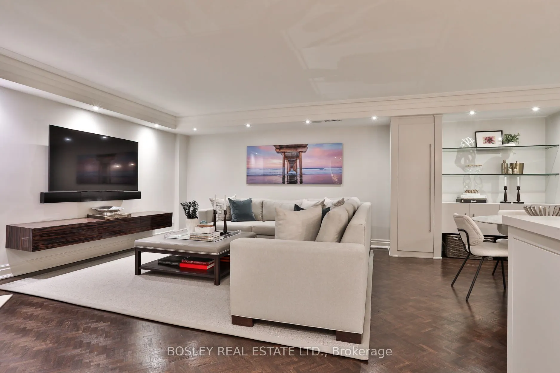 4 Lowther Avenue #101