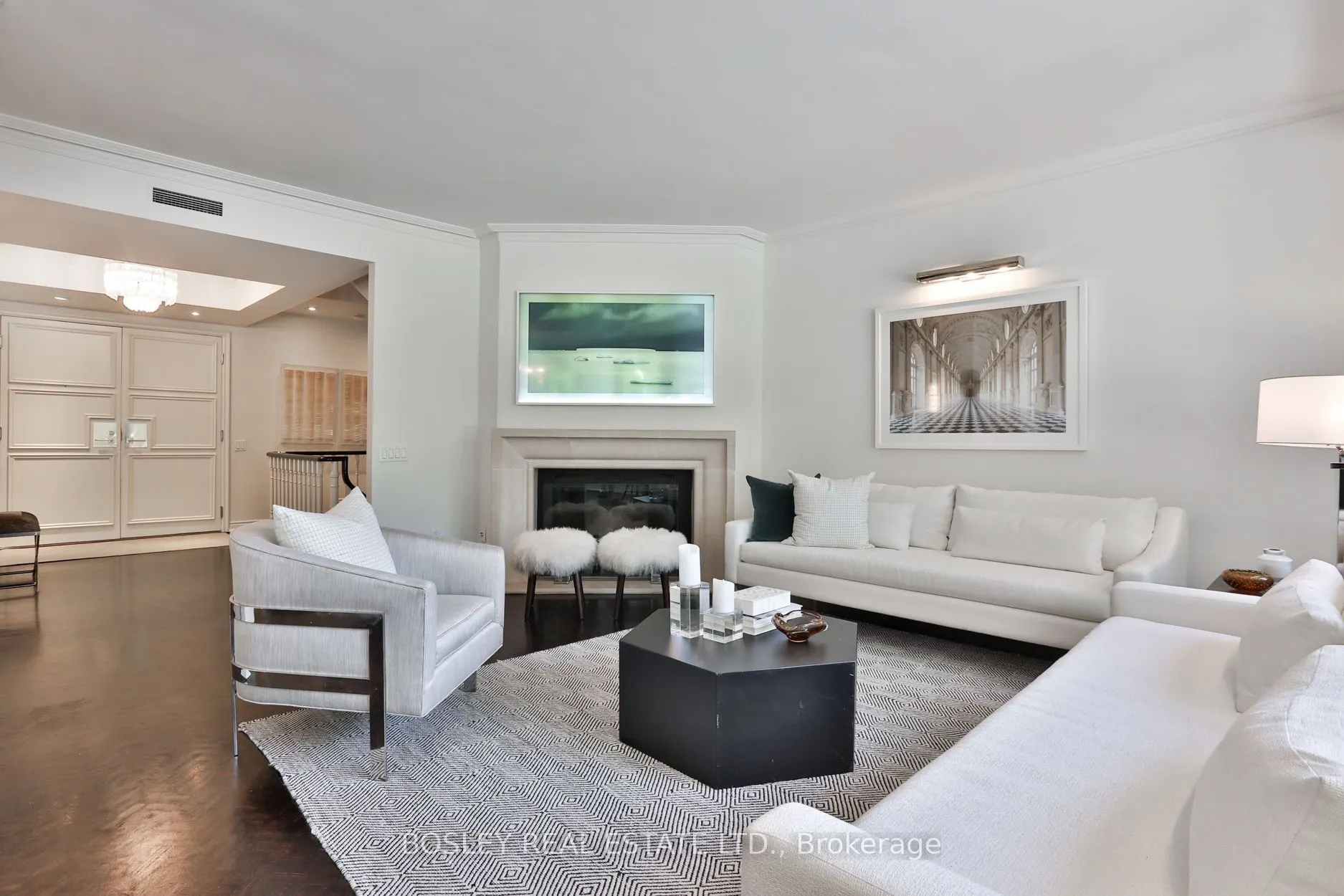 4 Lowther Avenue #101