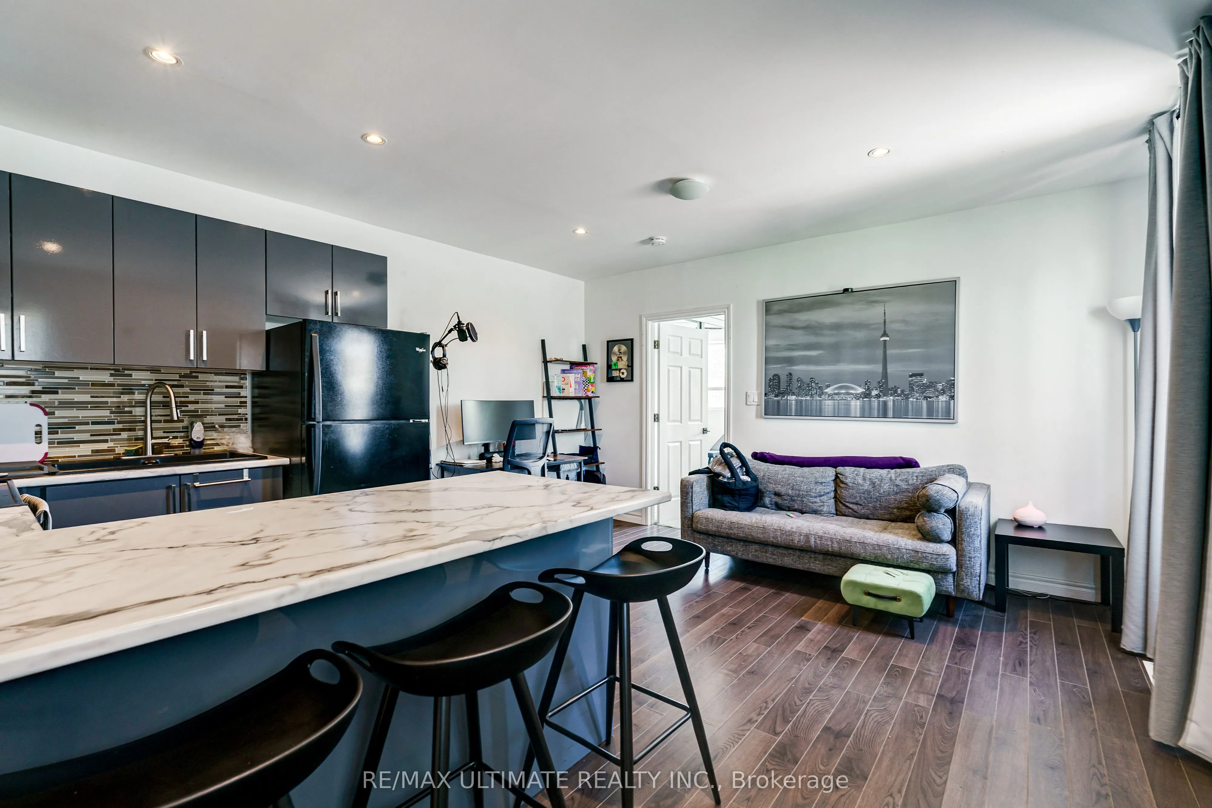 427-429 Vaughan Road