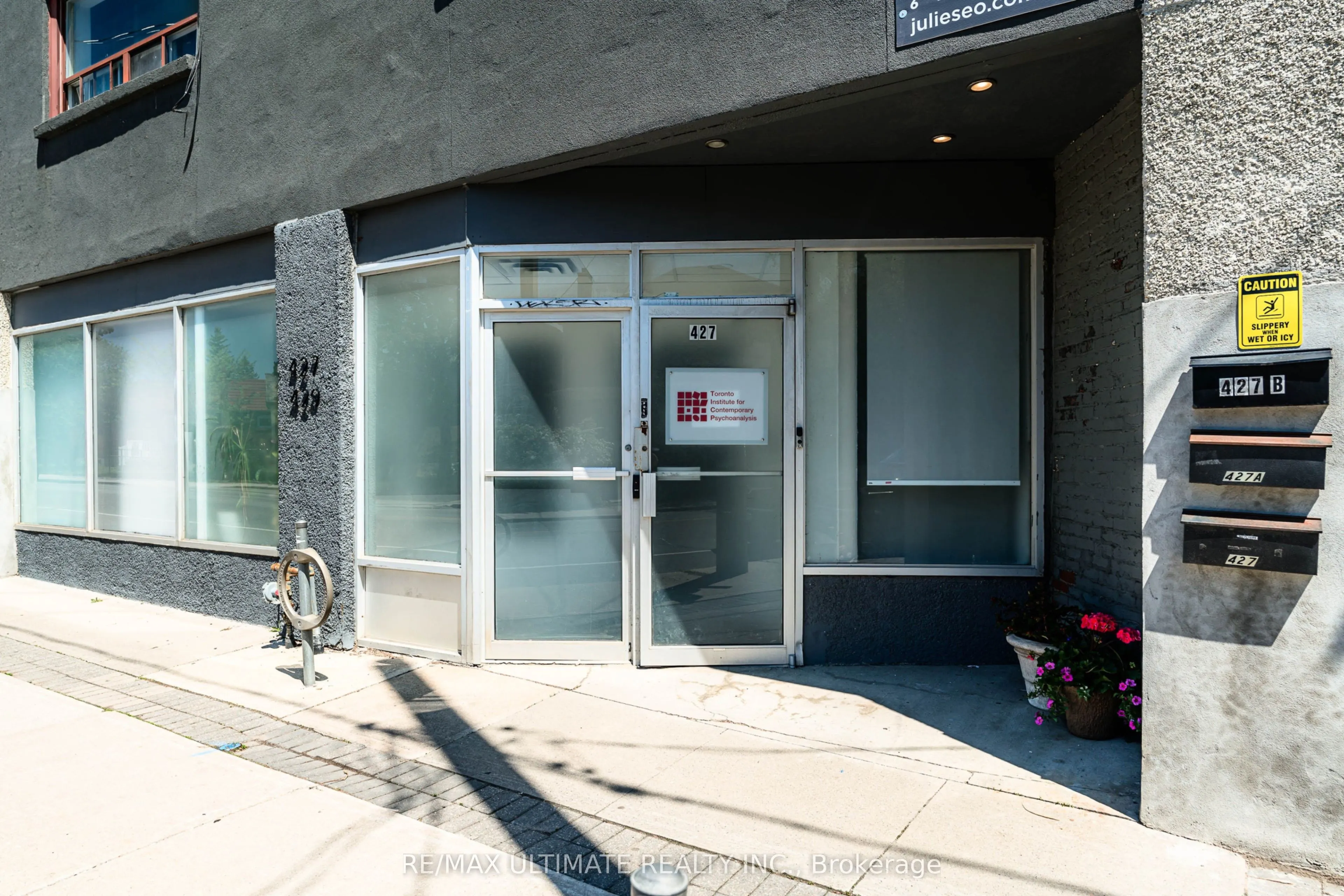 427-429 Vaughan Road