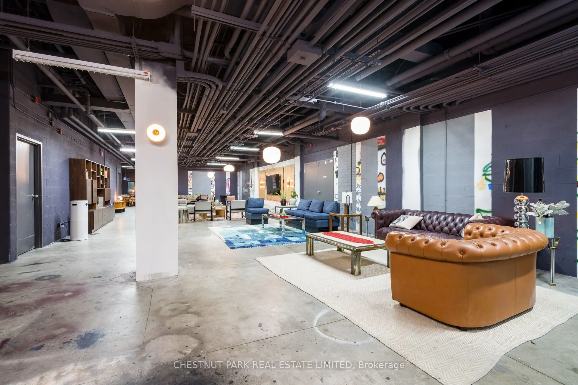 43 Hanna Avenue #401