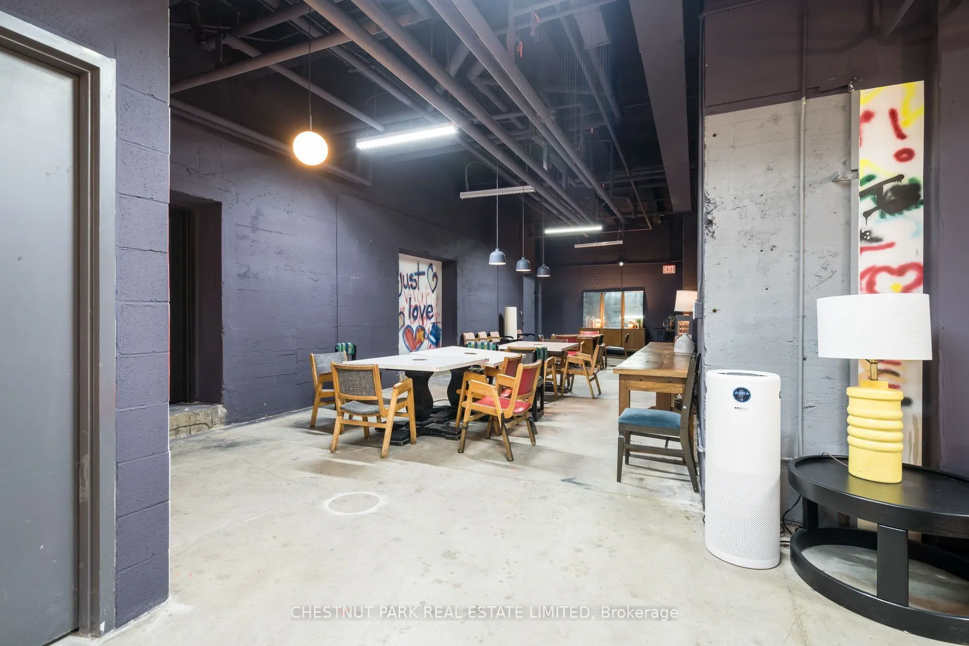 43 Hanna Avenue #401