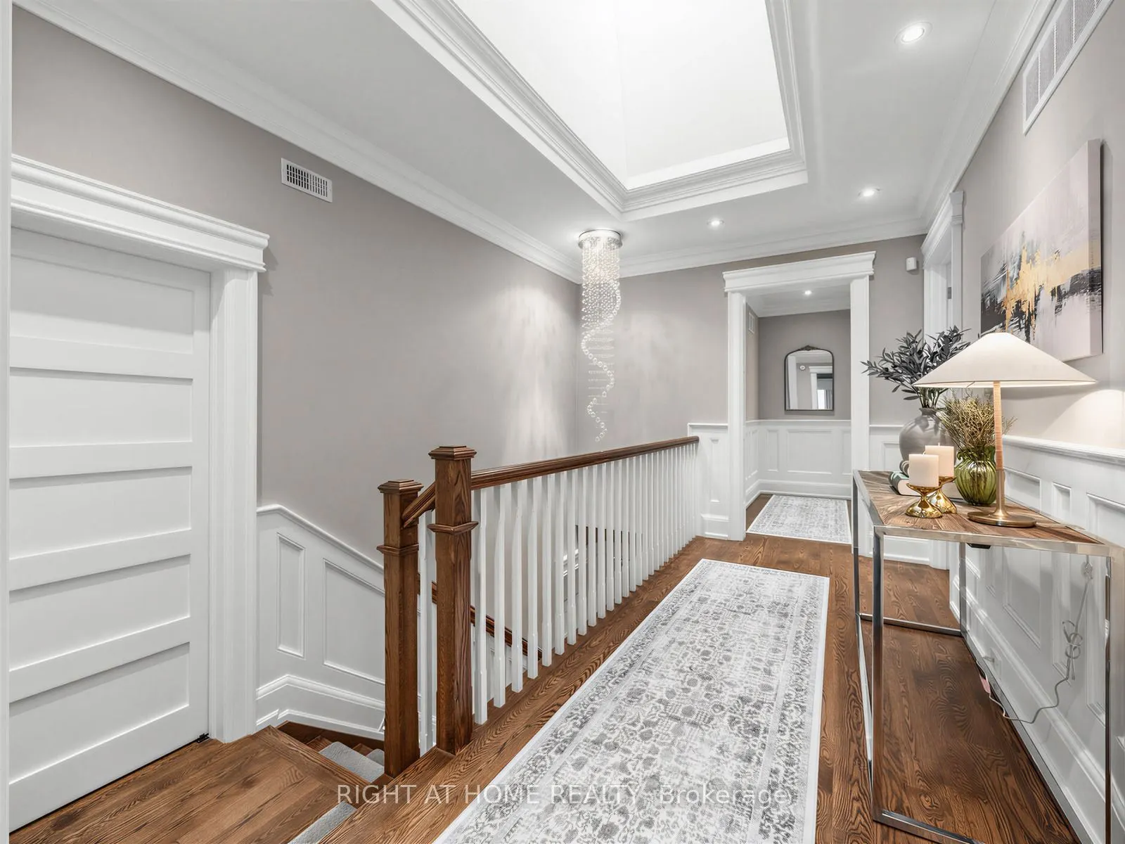 189 Stibbard Avenue