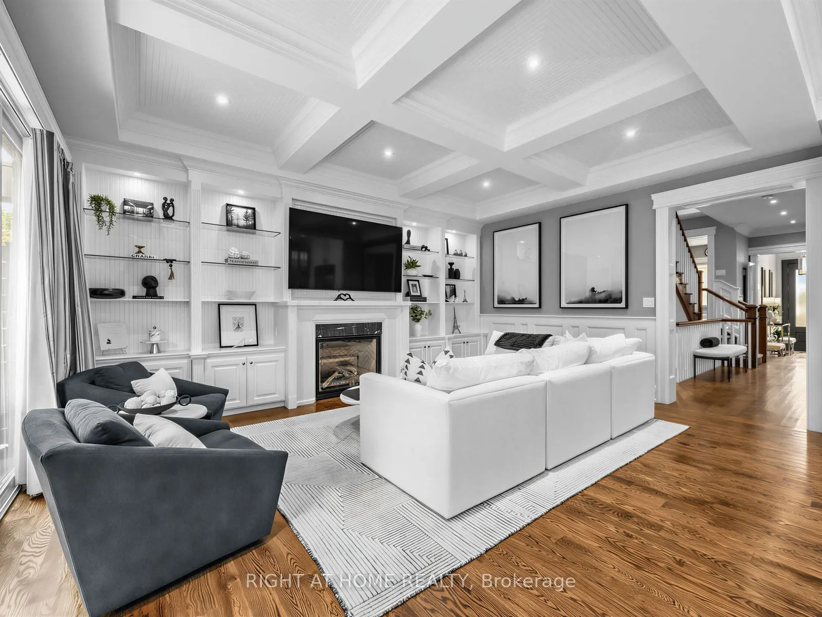 189 Stibbard Avenue